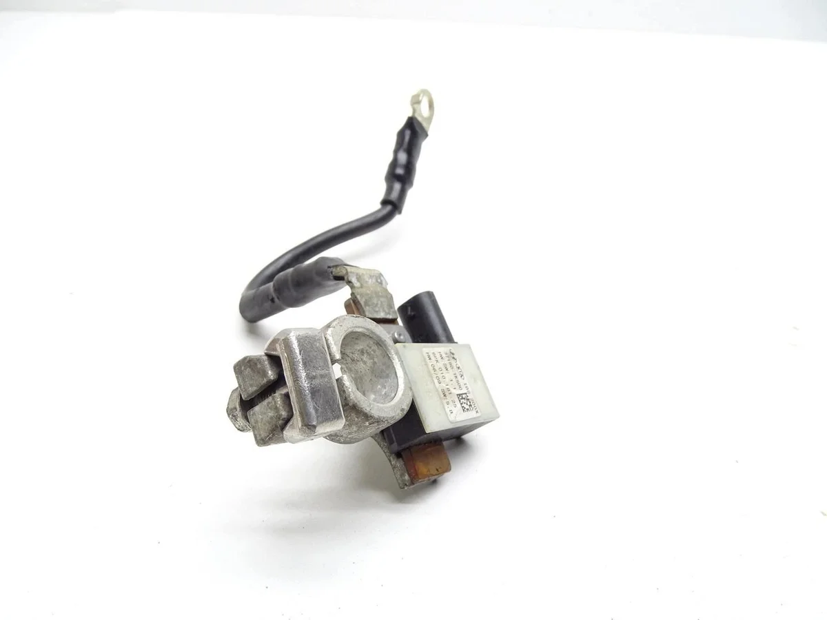 Kia Venga Minus Battery Terminal 37180-1K500