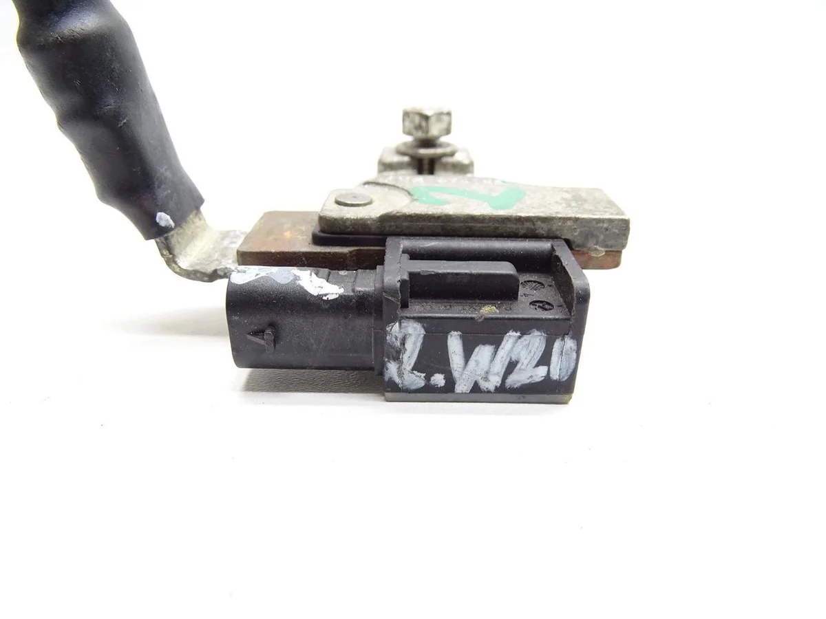 Klemme Minus 37180-1K500 Kia Venga Lift image 6