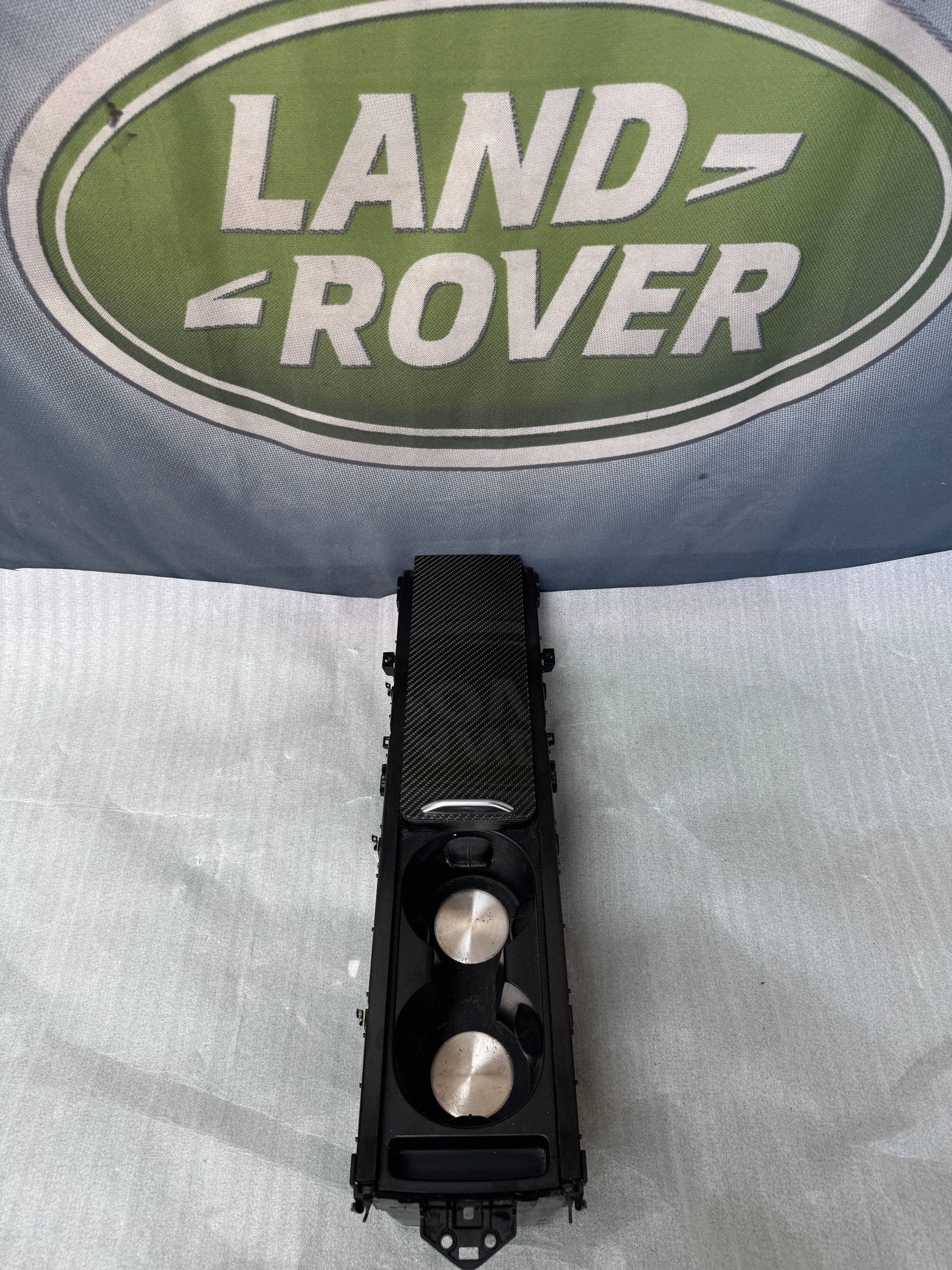 Range Rover Sport L494 SVR Getränkehalter image 2
