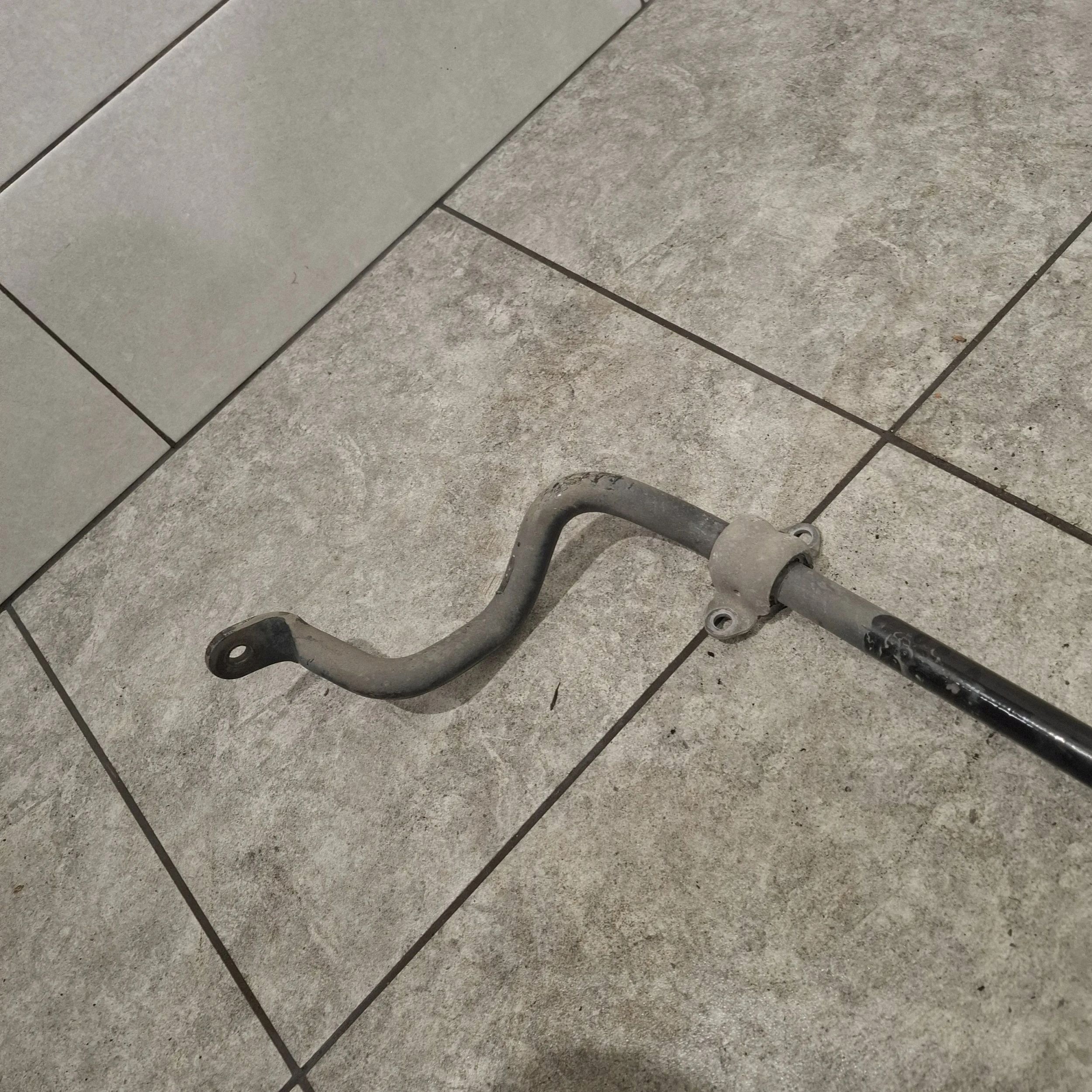 Stabilisator achter Mercedes SLK R172 A1723202111 image 6