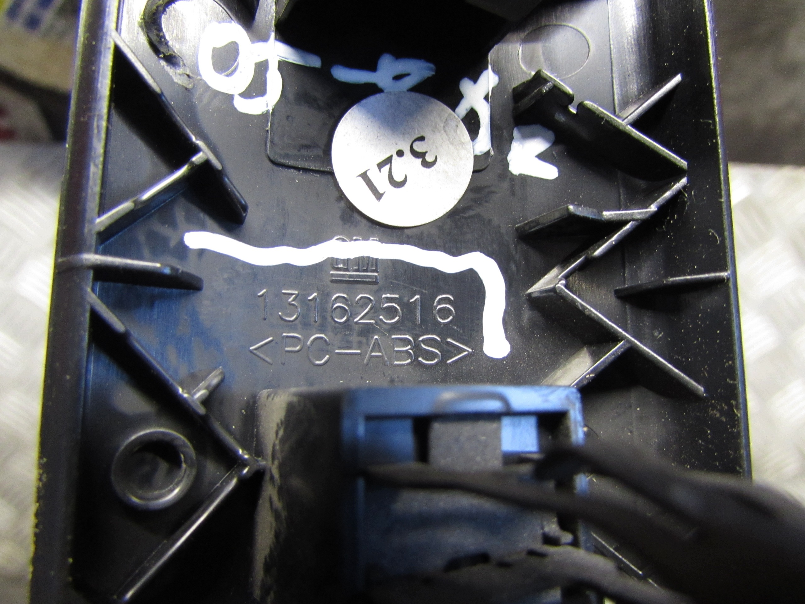 Opel Zafira B 05-08 lista 13162516 image 3