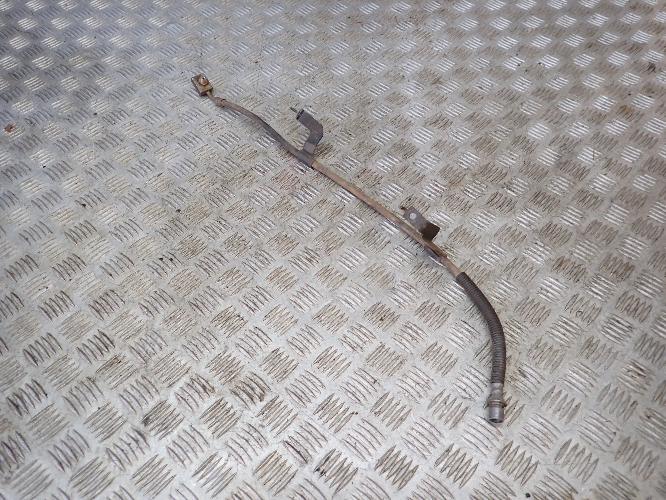 Bremsleitung Links Hinten Chevrolet Tahoe
