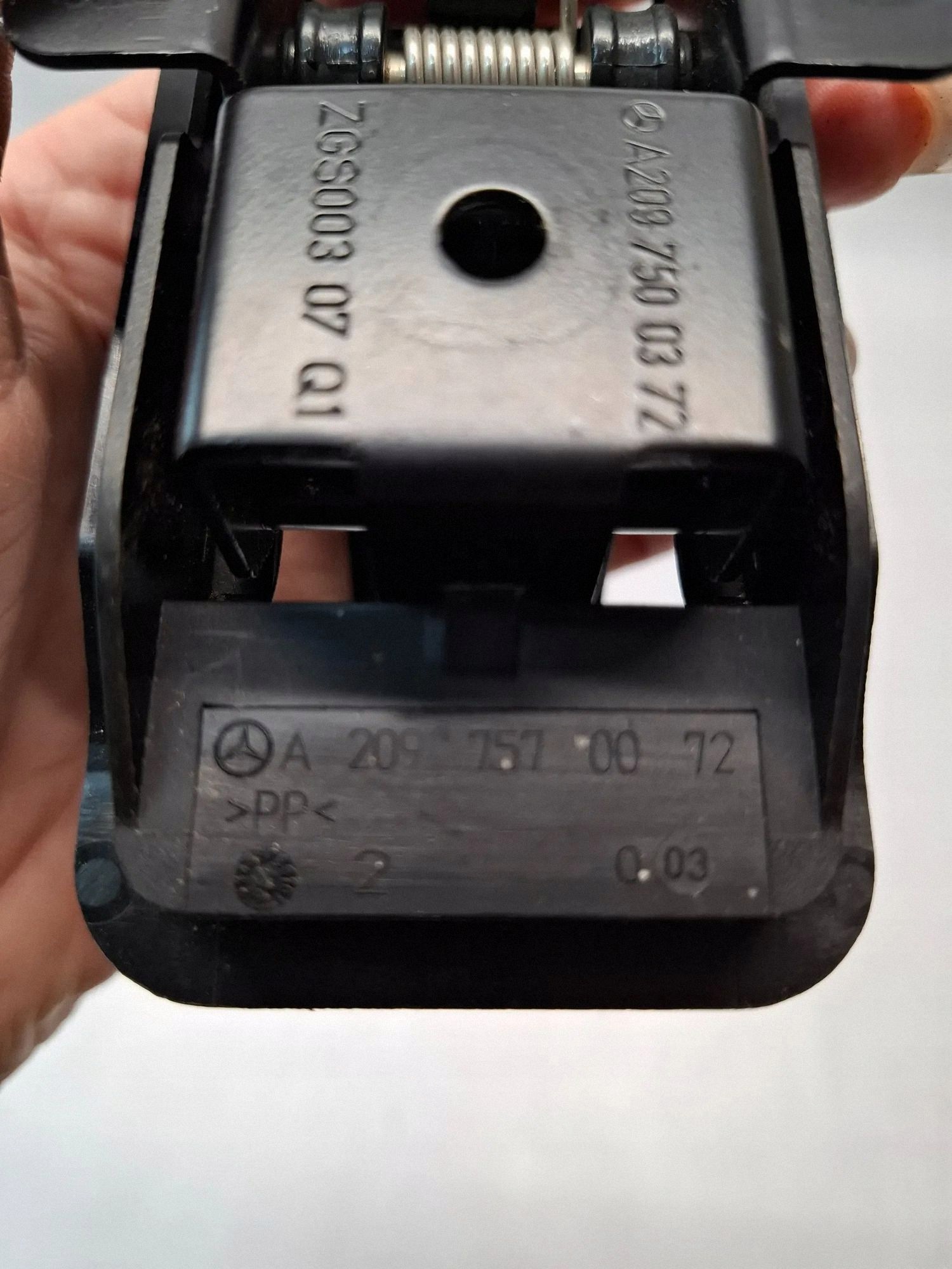 Mercedes-Benz E A207 Linker Dak Zonder Dakconsole image 7