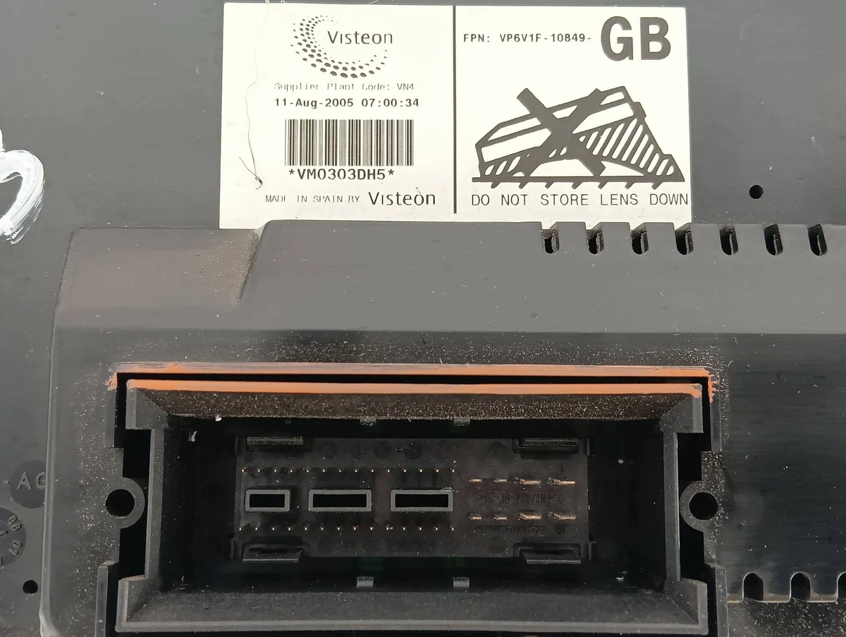 Compteur VW Golf V 1.6 B 1K0920862A image 3