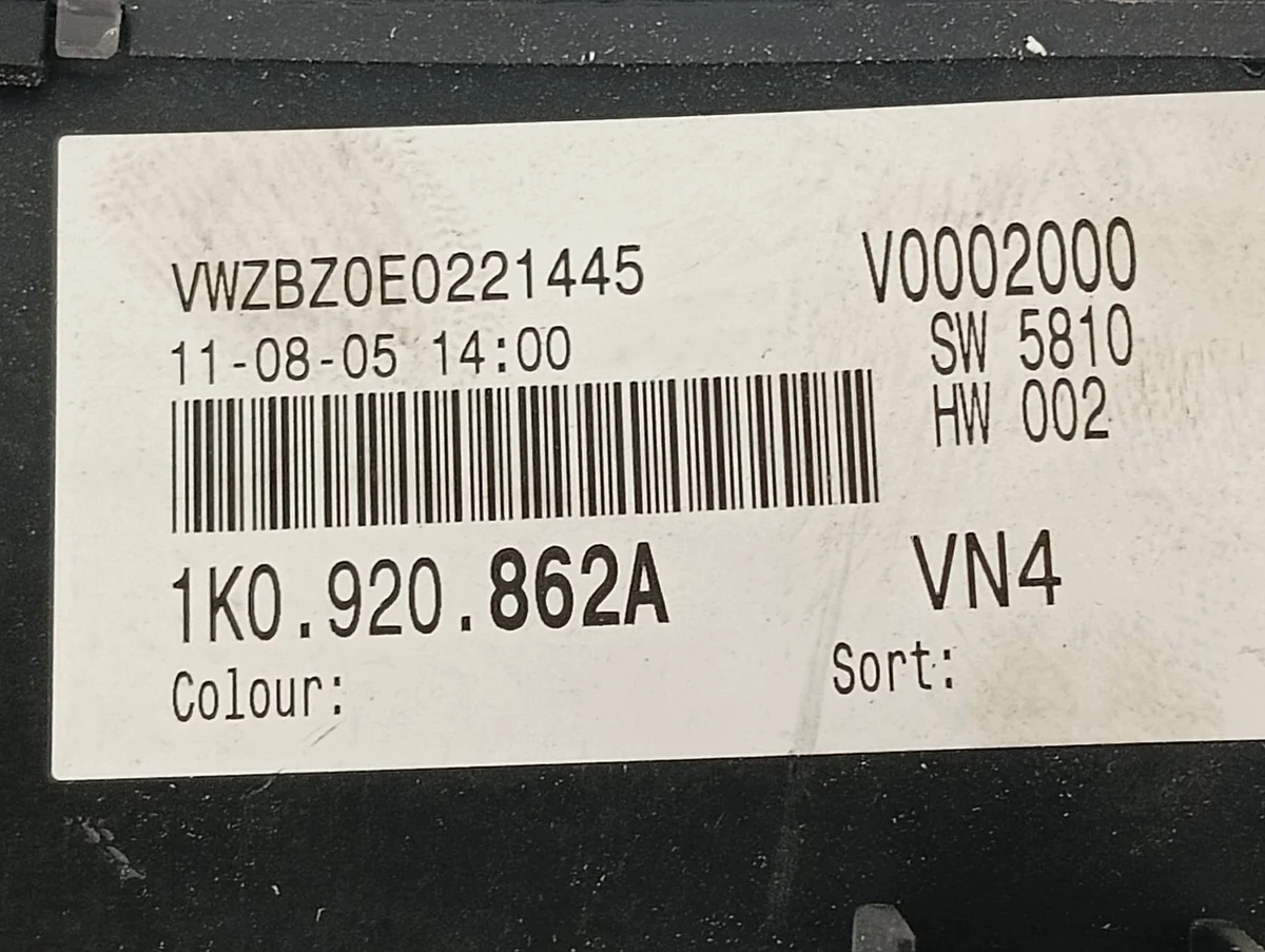 Compteur VW Golf V 1.6 B 1K0920862A image 4