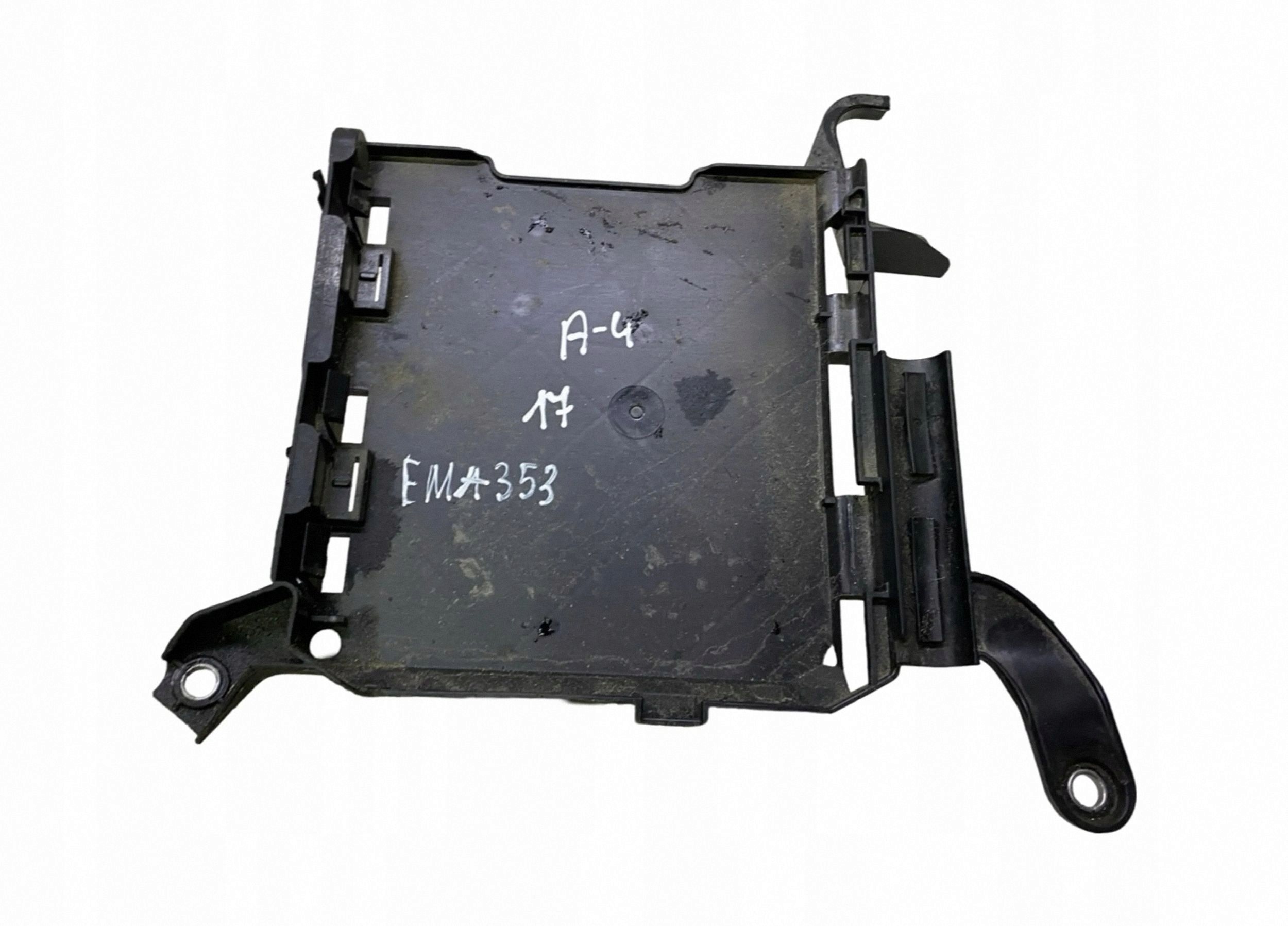 Support ECU Audi A5 2017 8W0907647A image 2