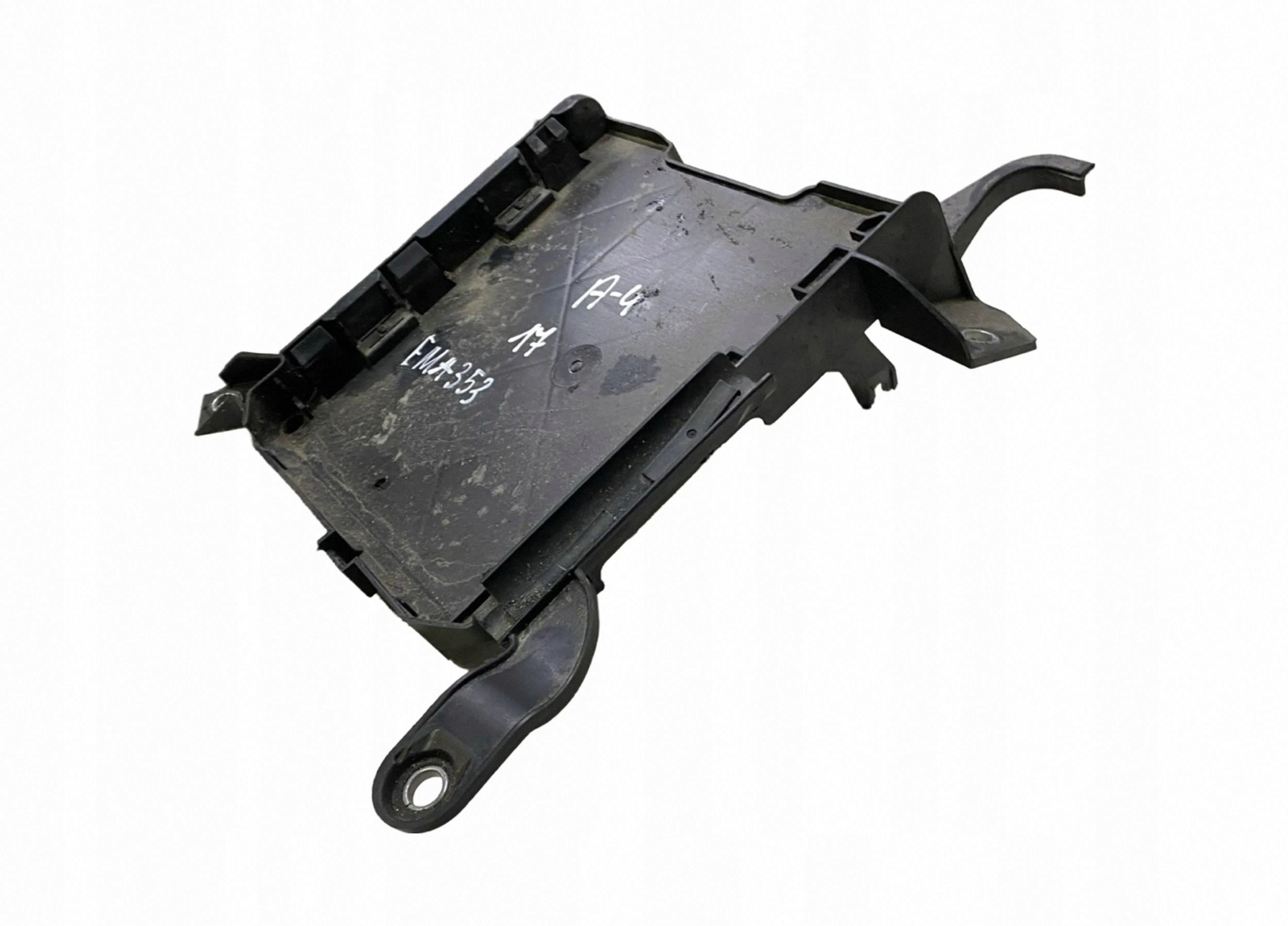 Support ECU Audi A5 2017 8W0907647A image 3