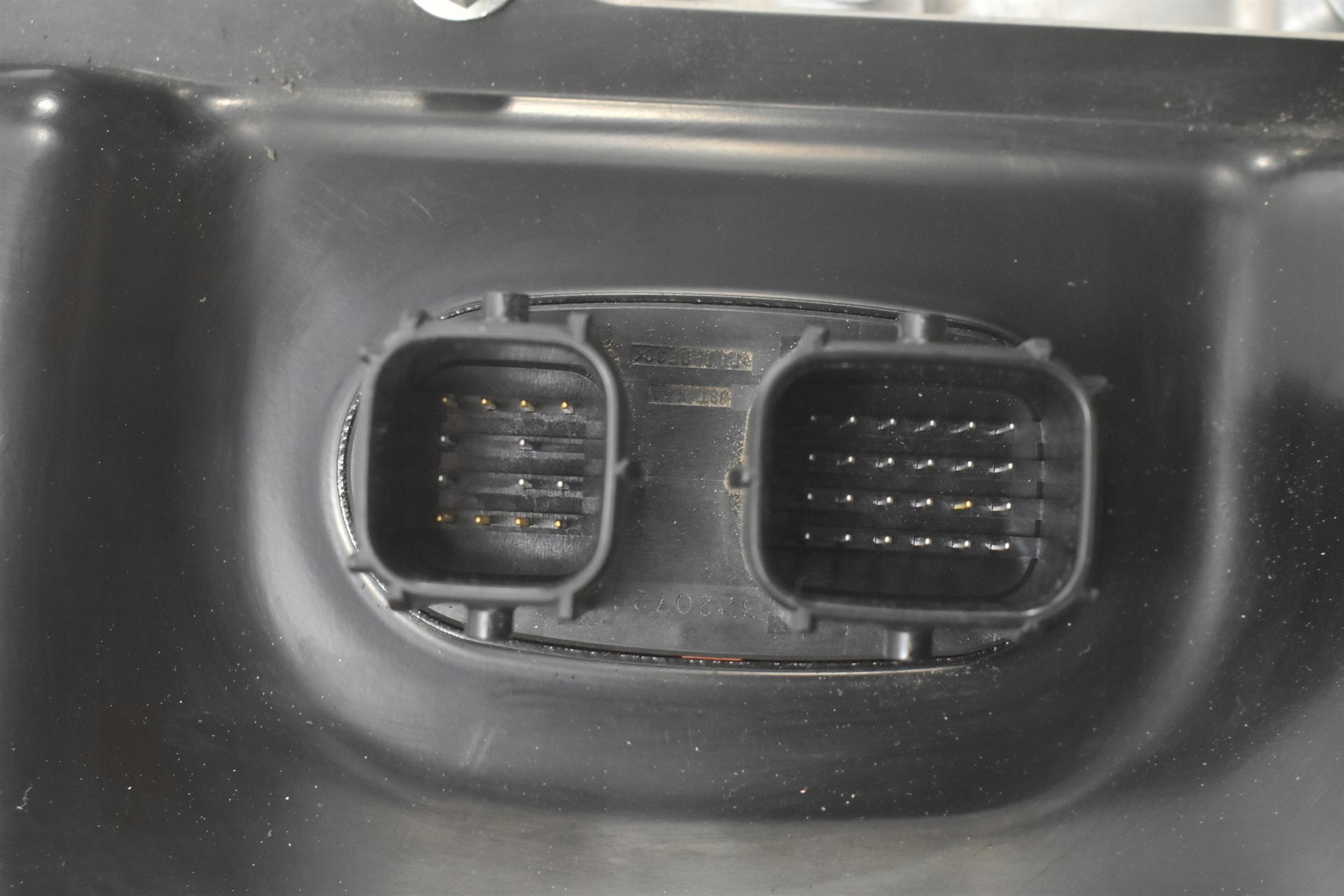 Toyota Yaris IV Hybrid Wechselrichter 1.5 218KM OEM 5905232614955 image 7