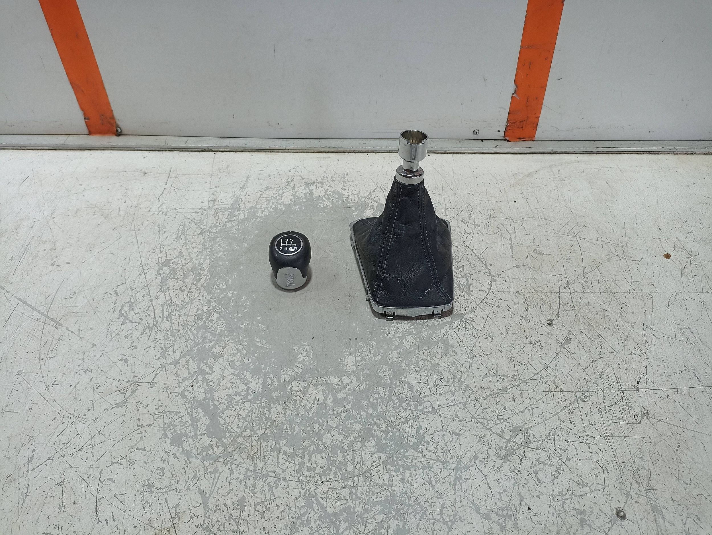 Pompe à carburant Ford Focus MK4 FIE8718 image 2