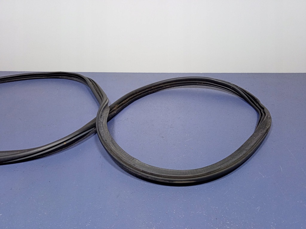 Joint de hayon Ford Puma Mk2 A-841205-01 image 3