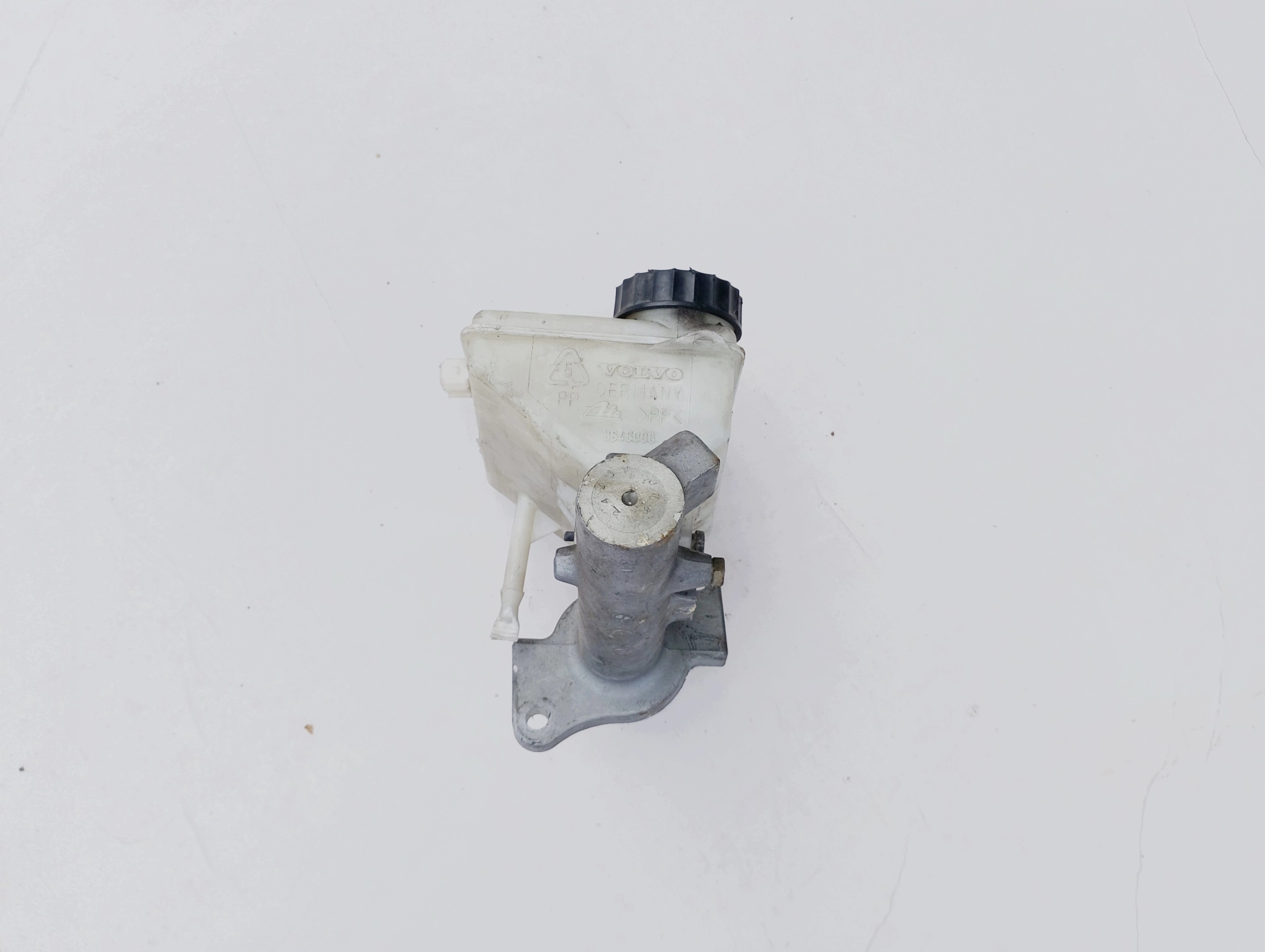 Volvo V70R S60R Bremsflüssigkeitsbehälter Pumpe image 3