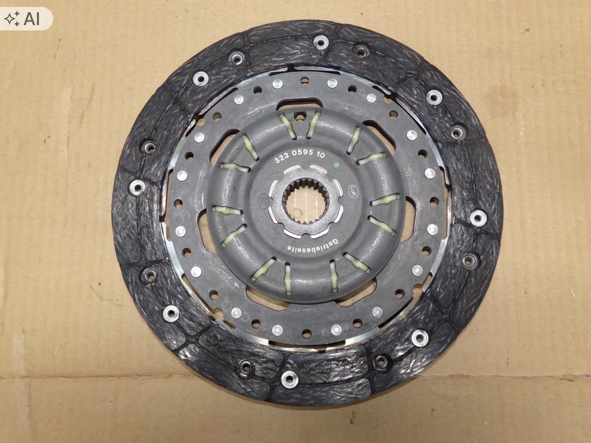 Koppeling Schijf Audi A4 B6 1.6 8V image 3