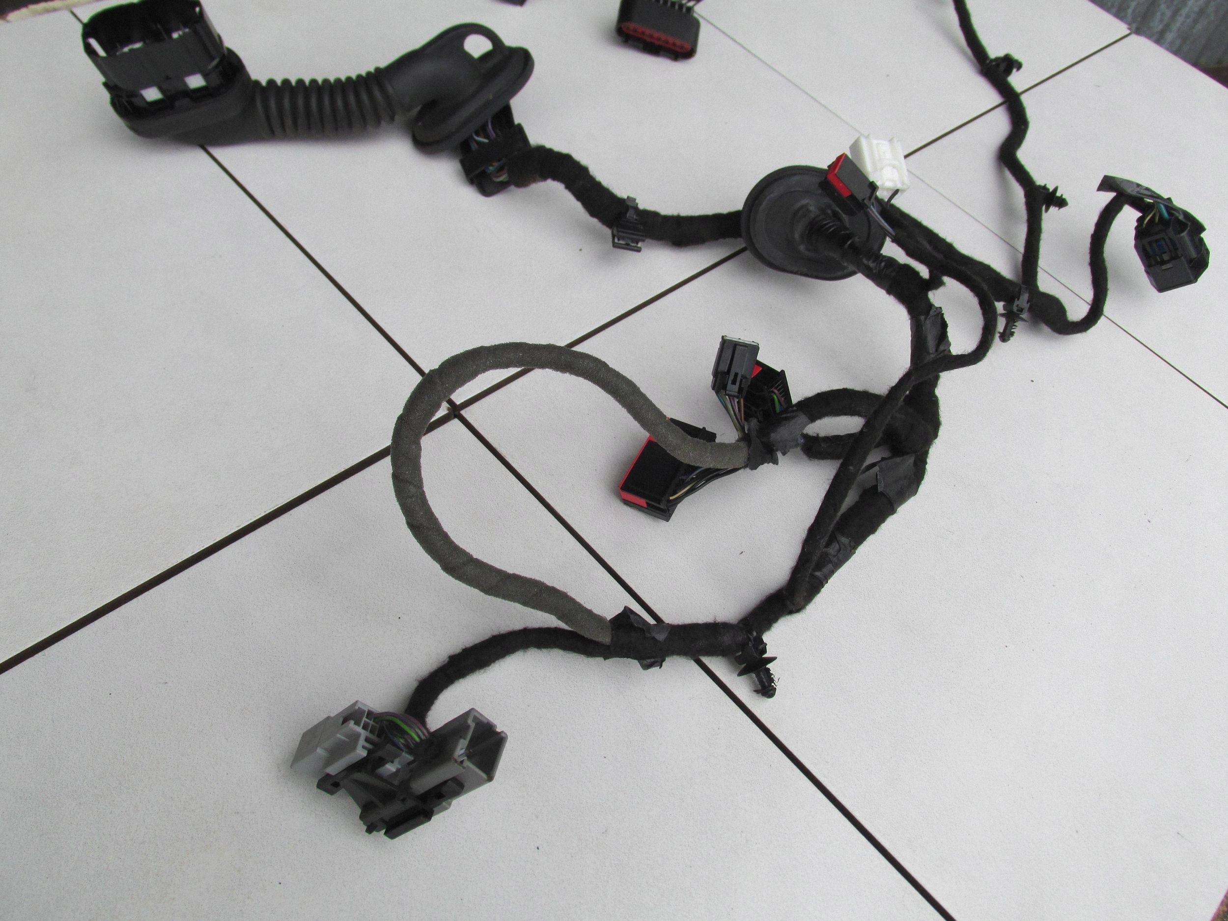 Fiação Porta Esquerda Ford C-MAX MK2 2016 image 3