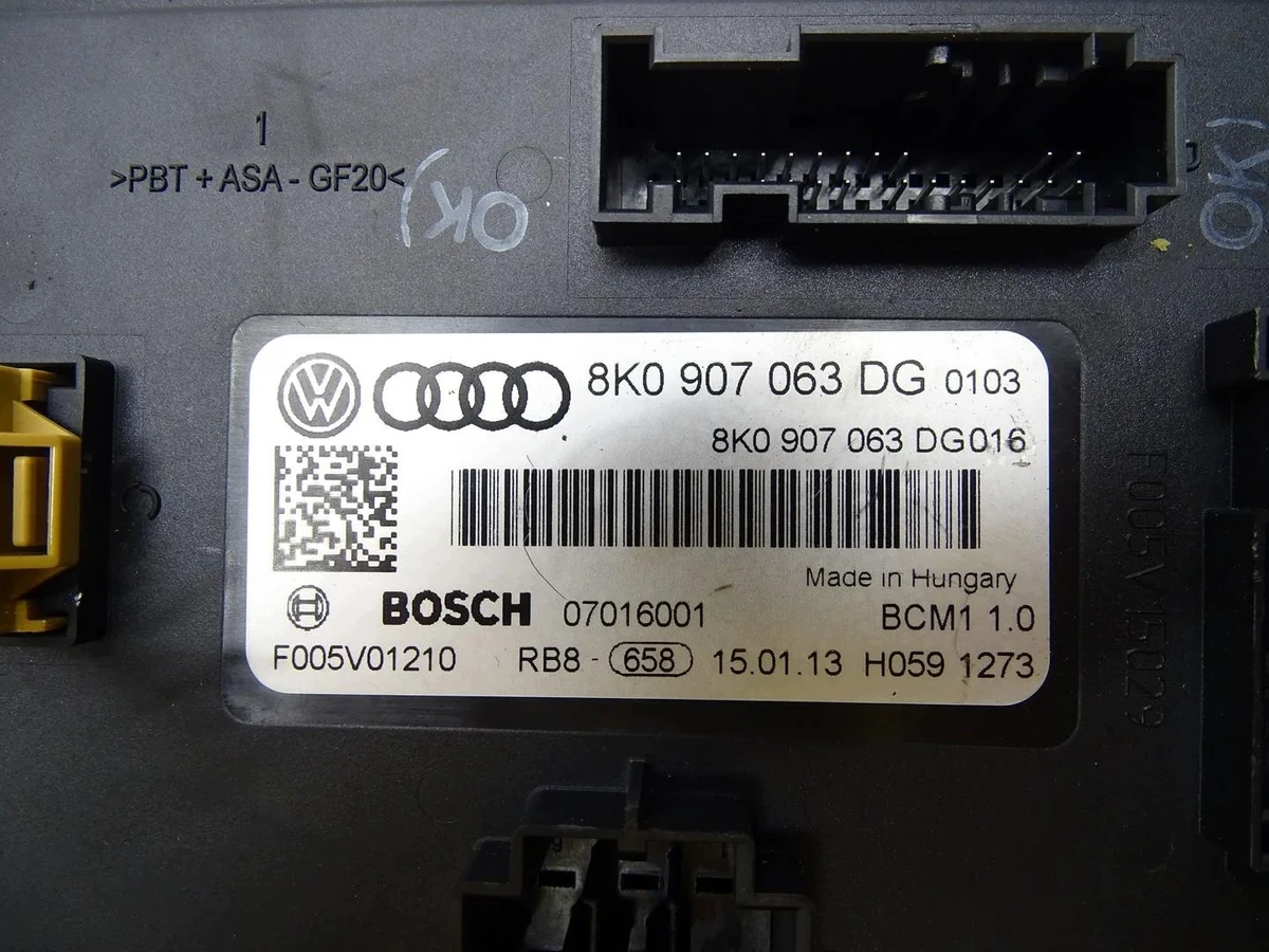 Módulo Confort BCM 8K0907063DG Audi A4 A5 image 4