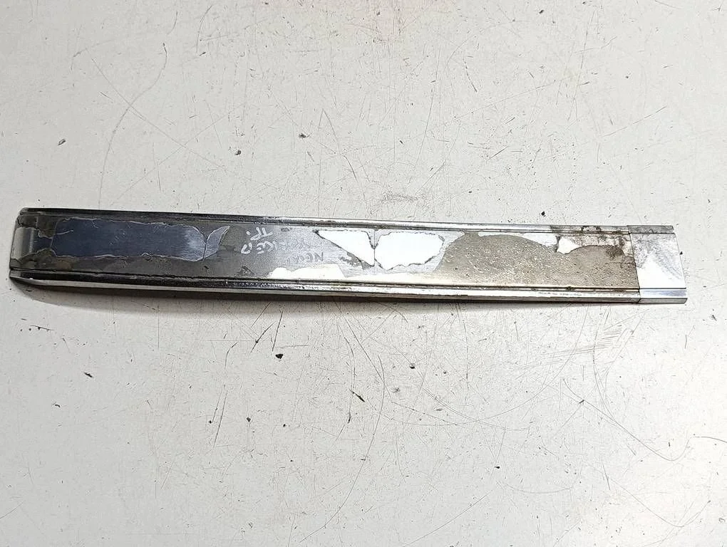 Chrysler New Yorker 83-88 Moldura Teto Direita Traseira Cromada
