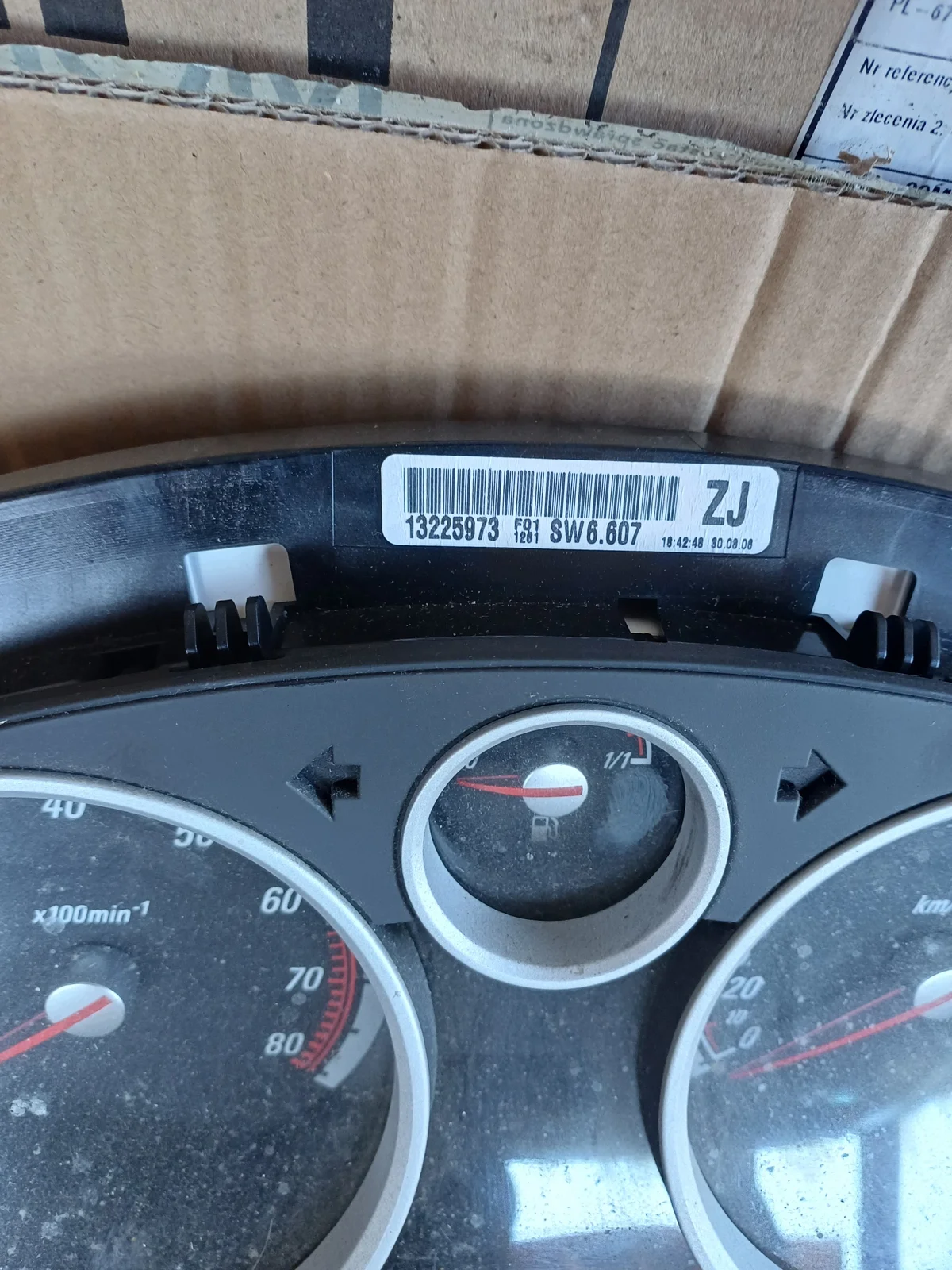 Opel Astra H Instrument Cluster 1.6 77kW