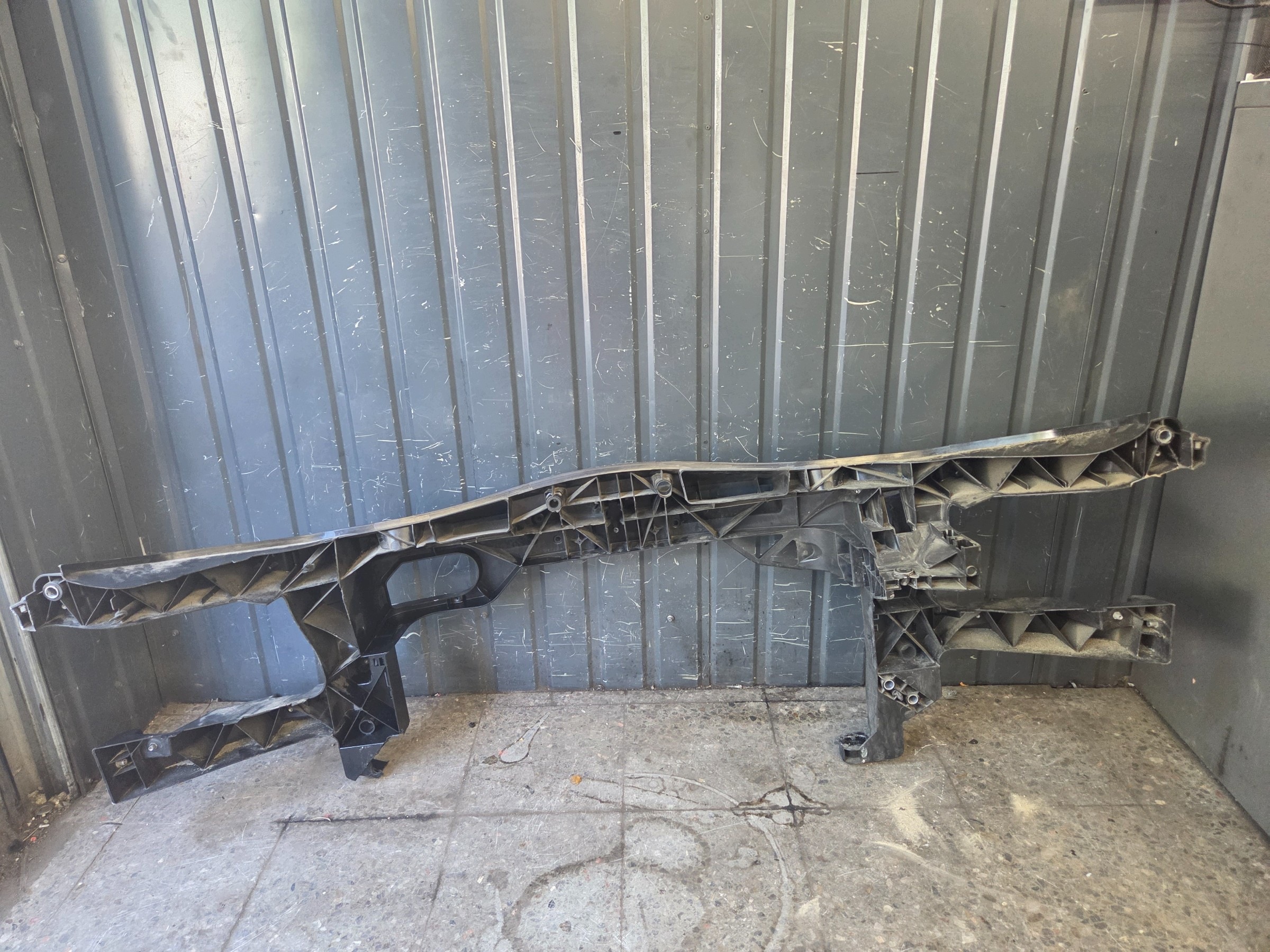 Avant Mercedes-Benz Sprinter W907 W910 A0009890606 image 8