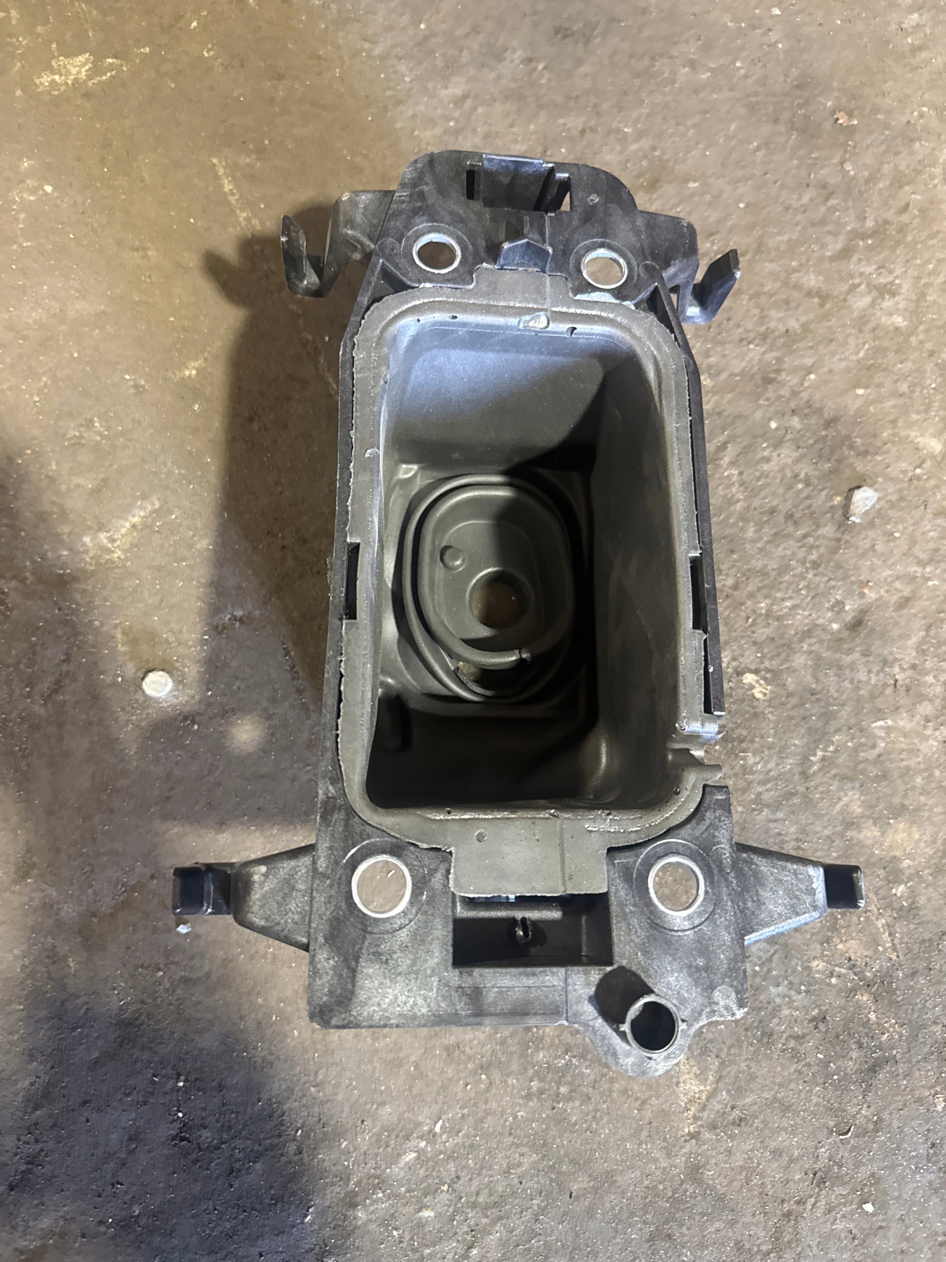 Support Skoda Octavia IV 5E4863233 image 2