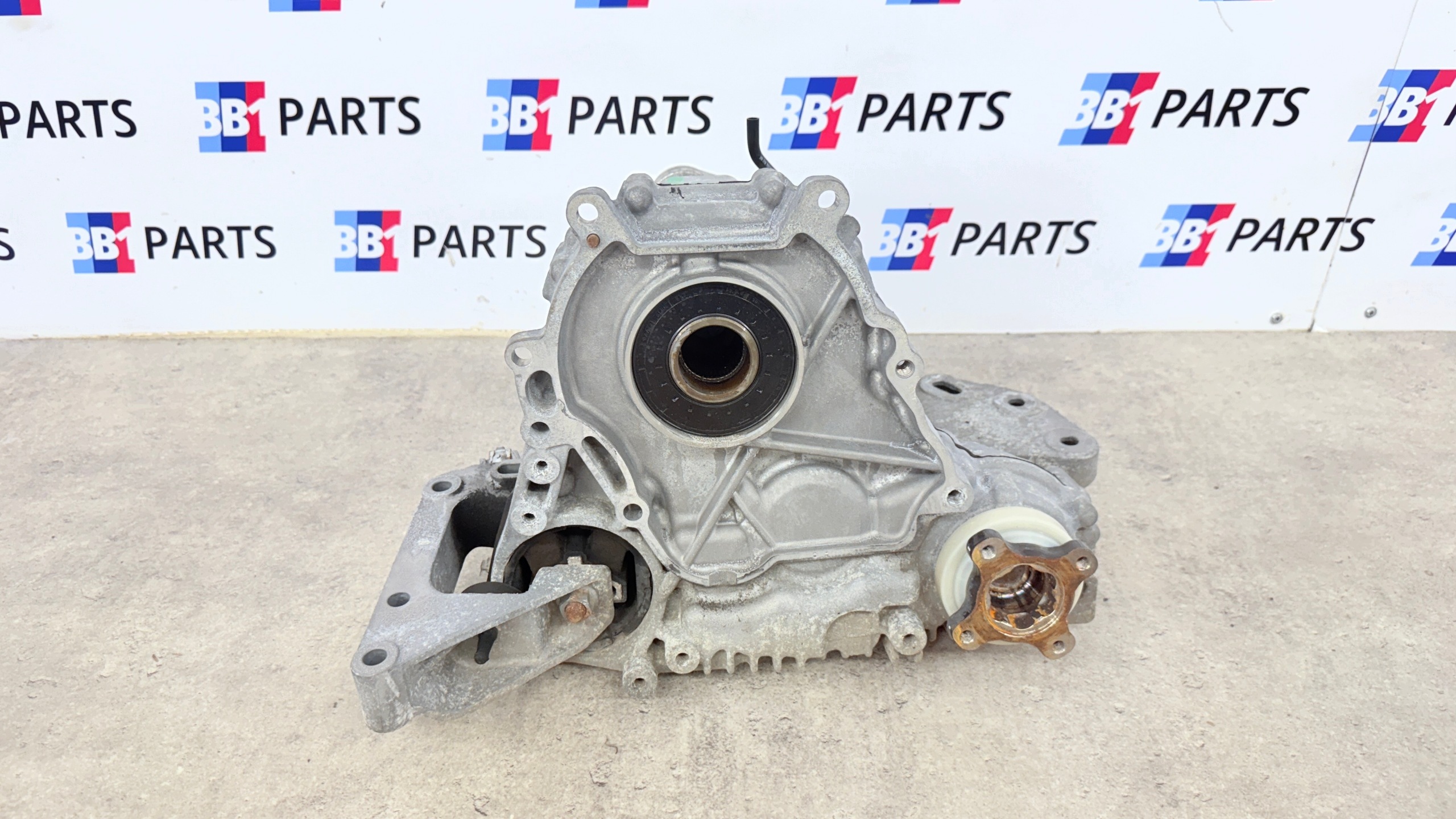 Boîte de transfert BMW F30 F31 X-Drive 8623345 image 4