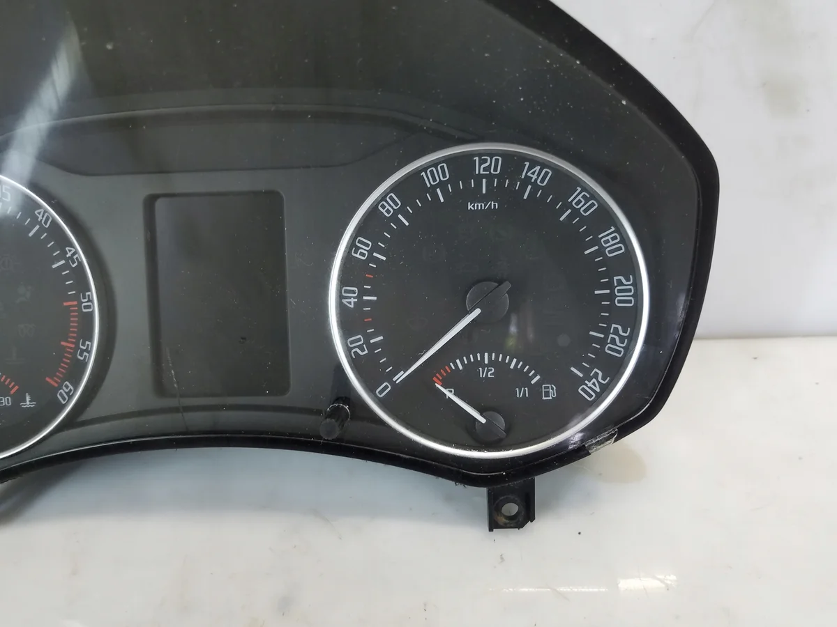 Compteur Skoda Octavia II 1.6 TDI 1Z0920803S image 3