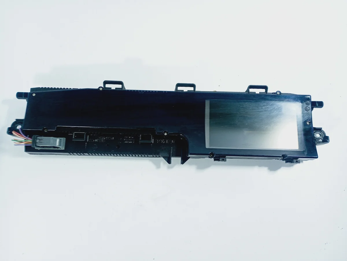 Compteur Renault Scenic II P8200487228A