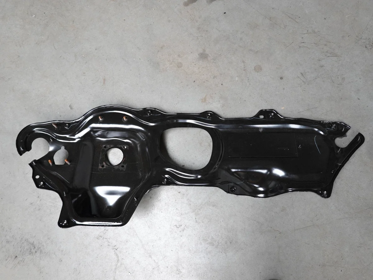 VW Beetle 5C väliseinä, OEM 1K1804911N