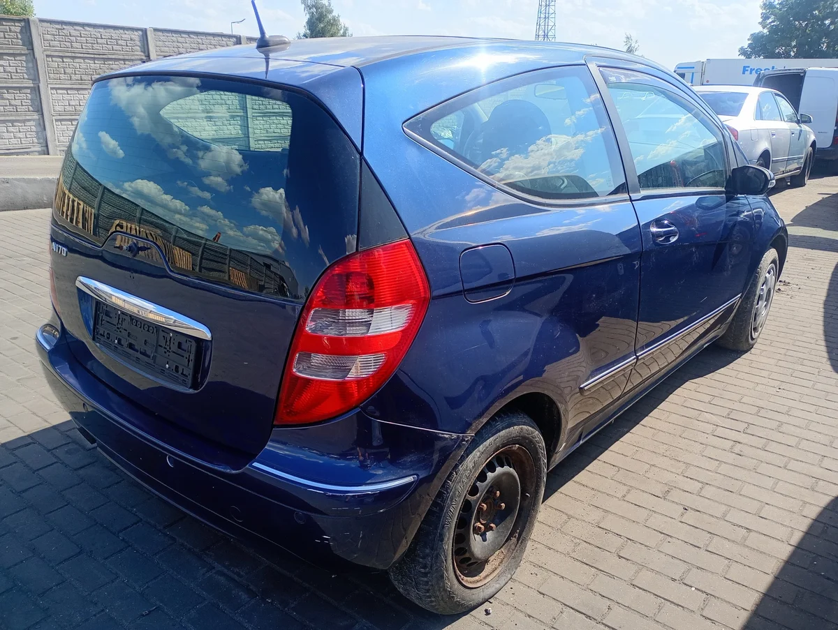 Podszybie Mercedes A-Klass W169 (2004-2012) image 7