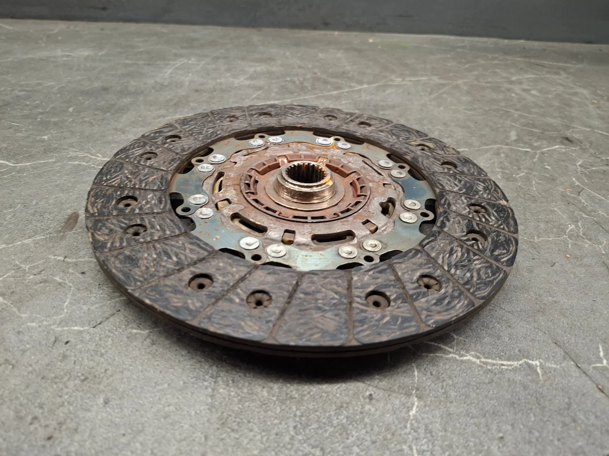 Disque d'embrayage Skoda Superb B8 04l141031f image 6
