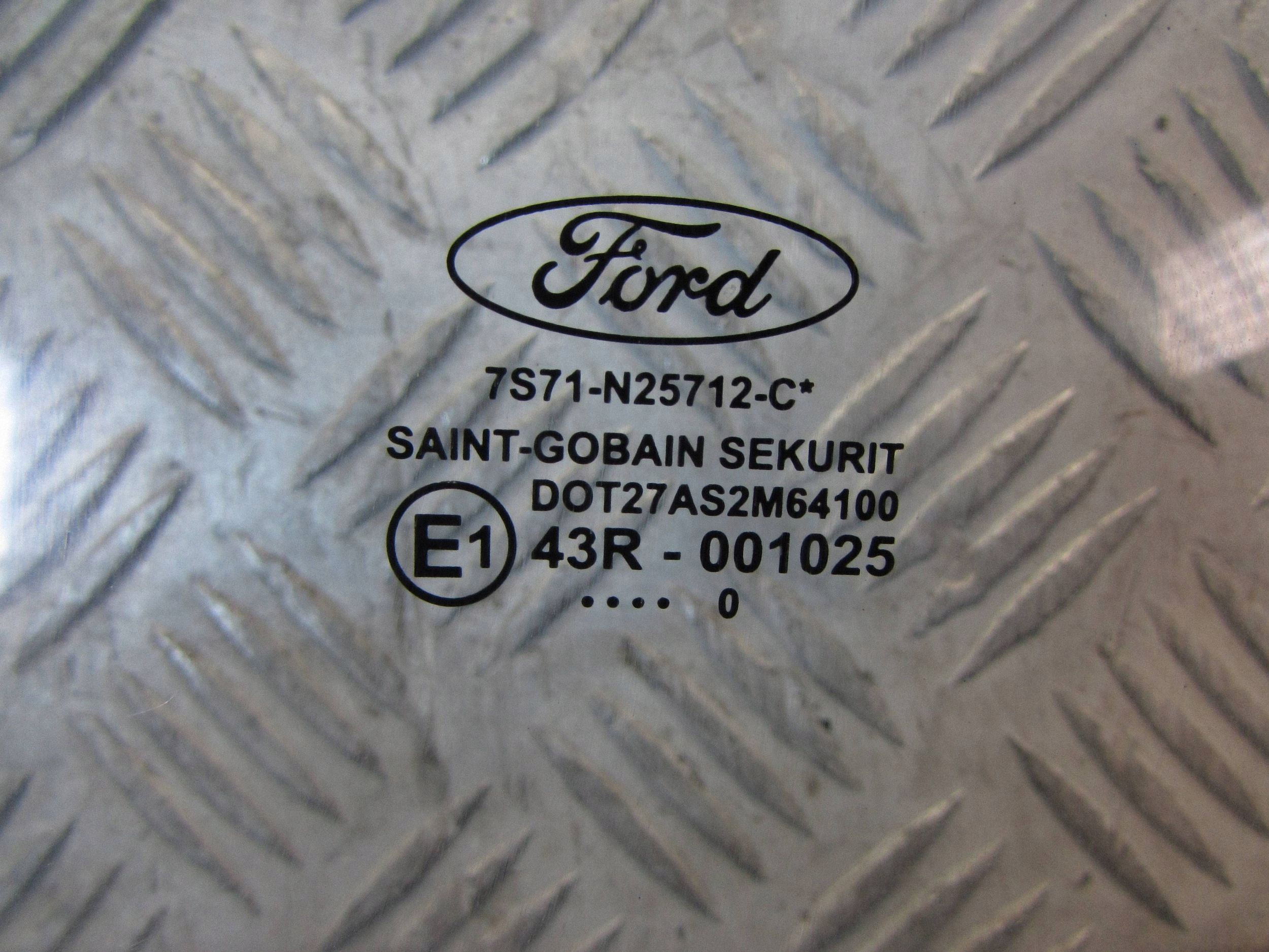 Seitenscheibe rechts hinten Ford Mondeo MK4 Kombi image 3