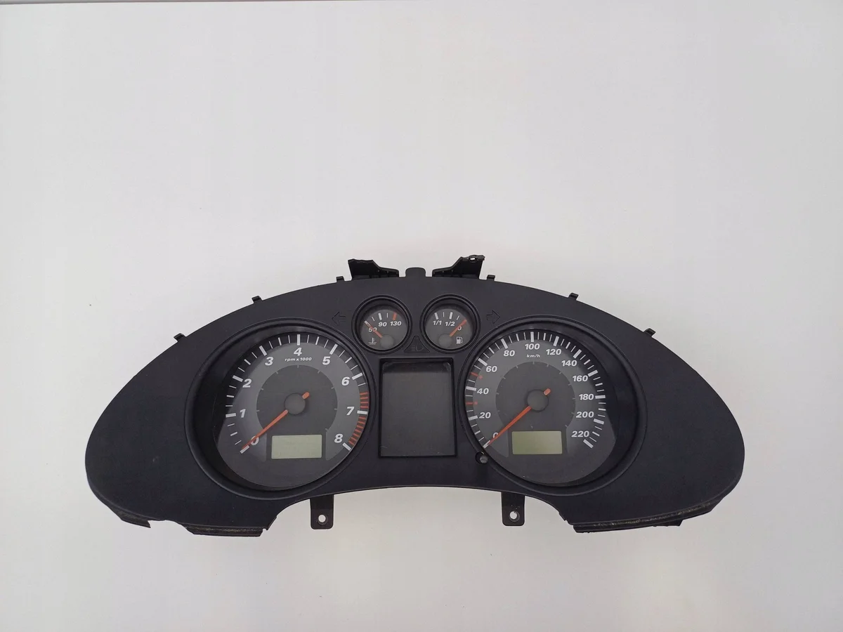 Mittaristo Seat Ibiza III 1.4 Bensiini 6L0920820H