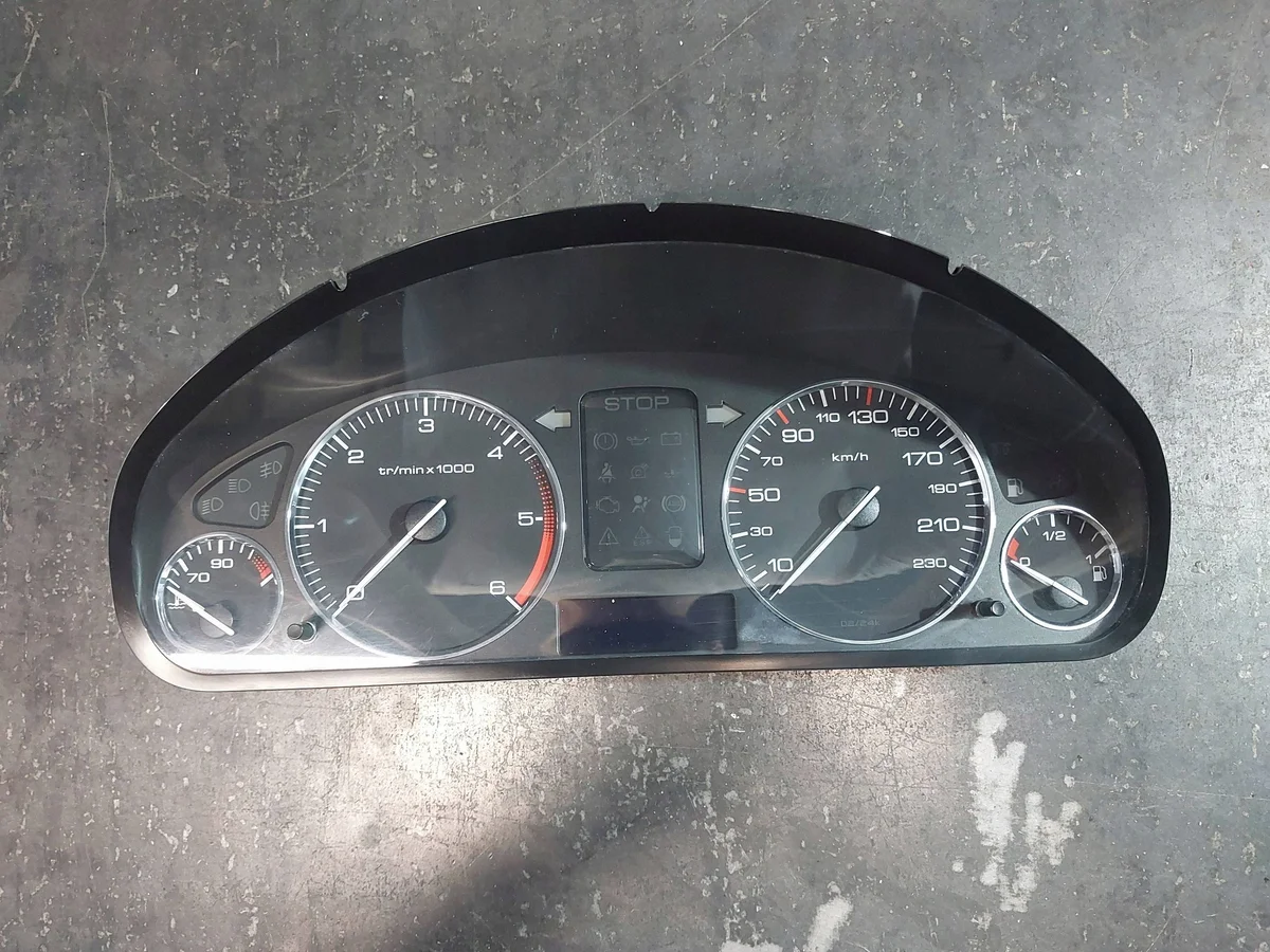 Compteur Peugeot OE 9658137280 image 2