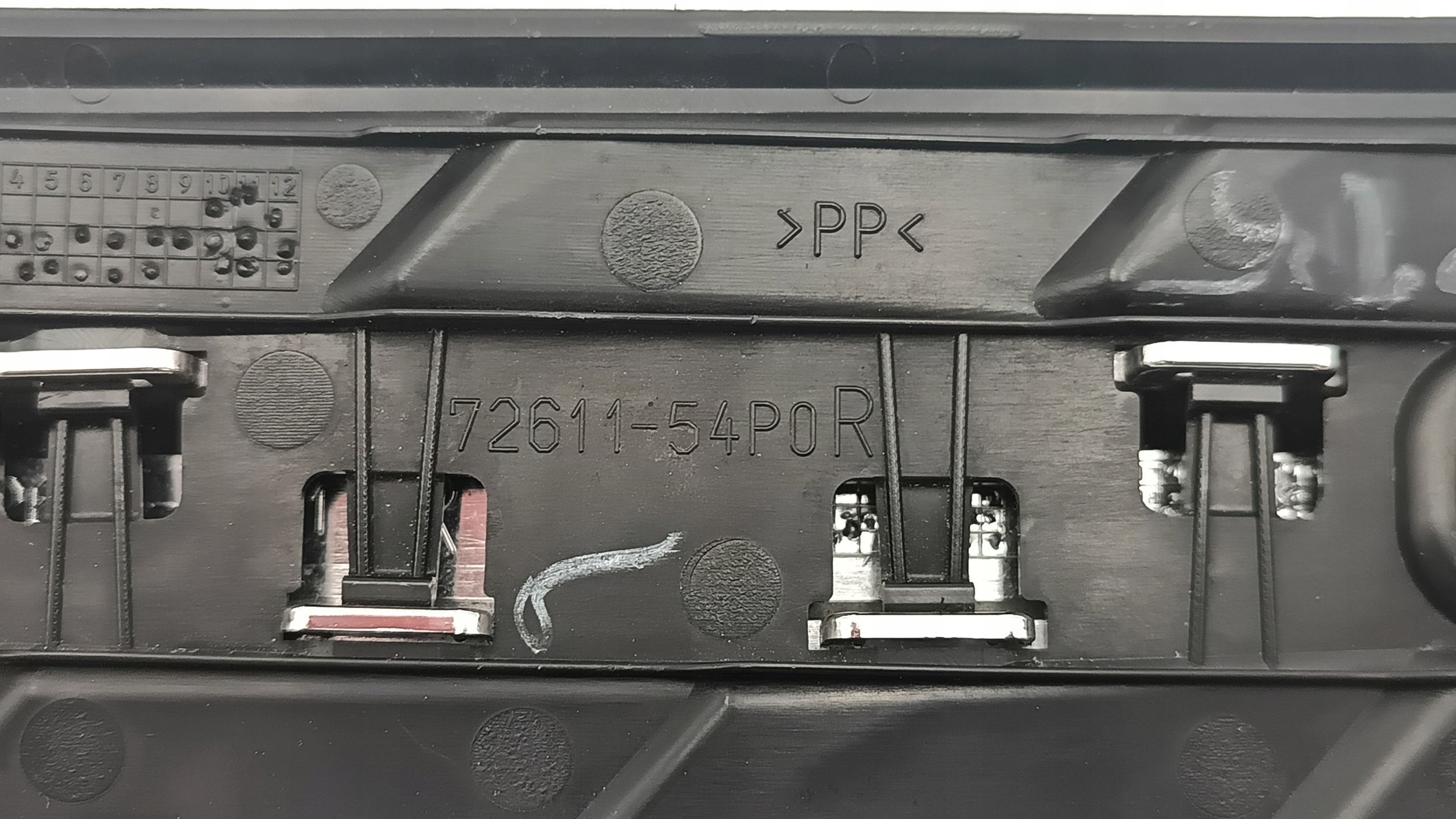 Suzuki Vitara 2019 Listello parafango FBZ17653 image 3
