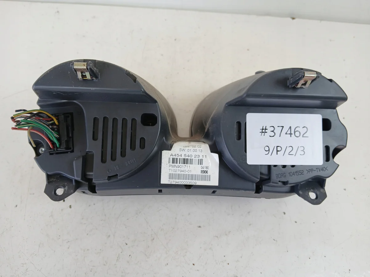 Smart Forfour 1.5 Instrument Cluster A4545402311 image 5