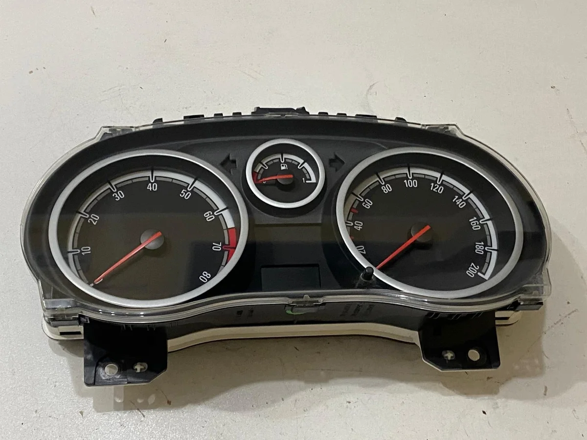 OPEL CORSA D 1.2 B Tableau de bord P0013252140 image 2