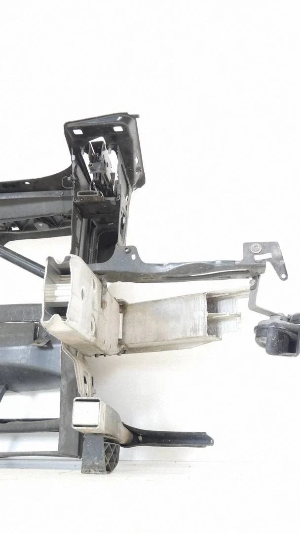 Balk fram BMW F30 F31 7266194 image 9