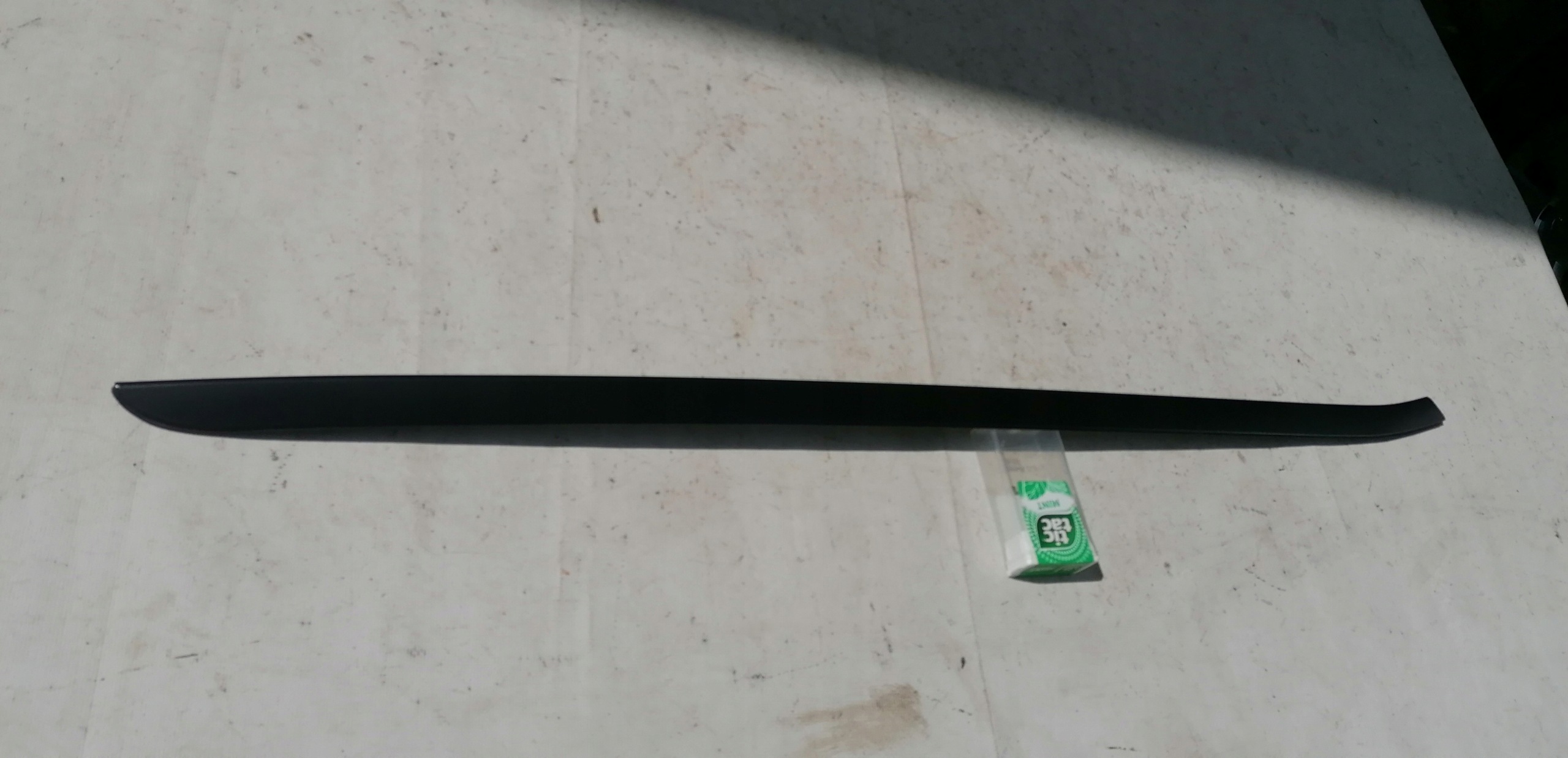 Audi A6 C5 Kombi Front Window Trim Right image 3