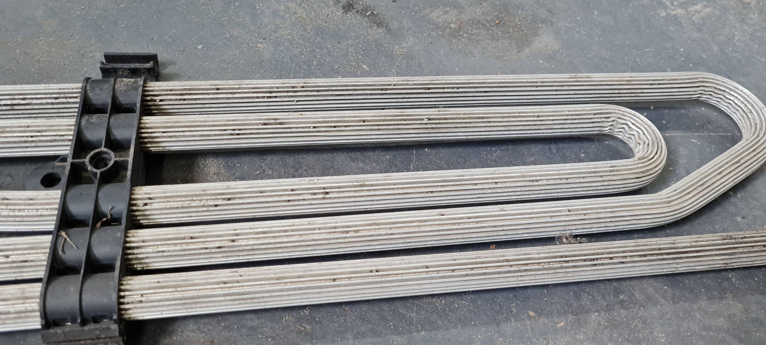 Audi A6 C7 4G 3.0 TDI radiateur carburant image 5