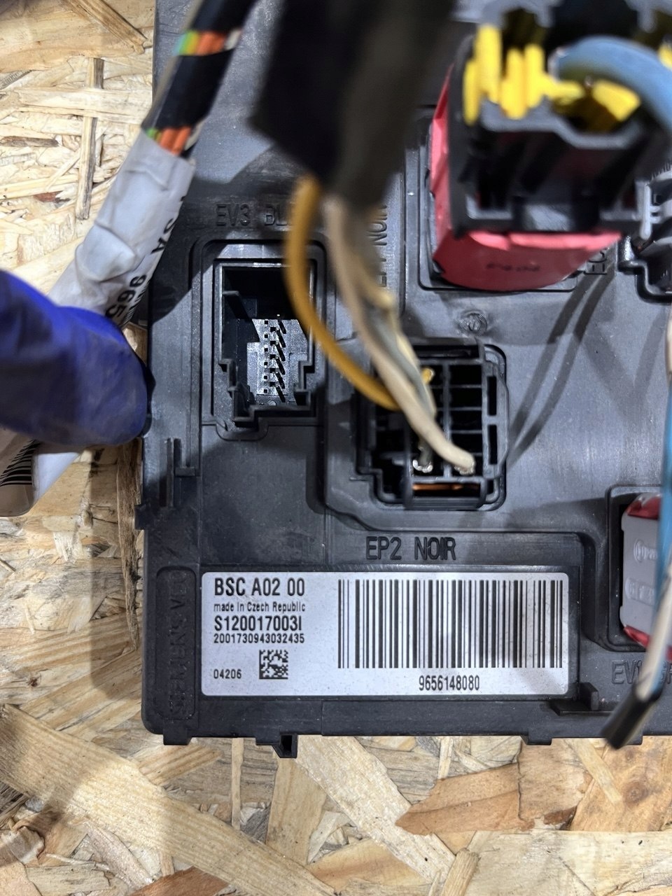 Peugeot 407 2005 Mukavuusmoduuli 9656148080