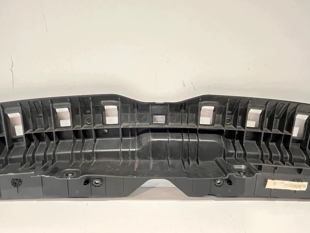 Hyundai i20 II Refuerzo Panel Frontal 86353-C8000 image 7