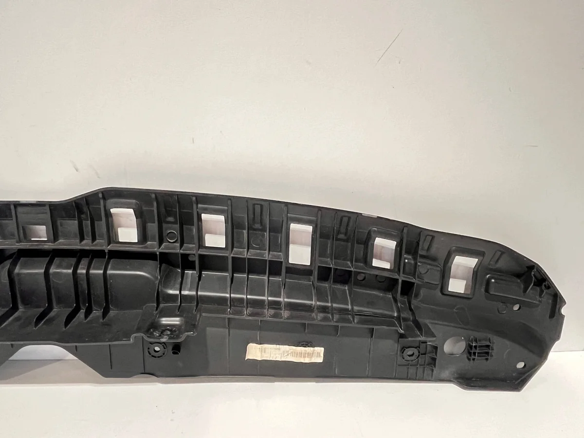 Hyundai i20 II Refuerzo Panel Frontal 86353-C8000 image 8