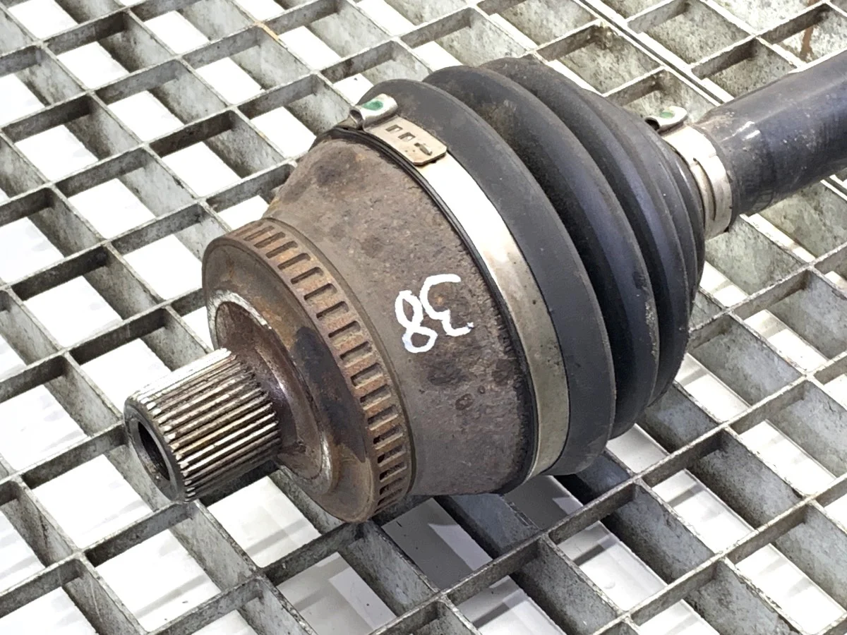Front Right Driveshaft Seat Exeo 2.0 211KM