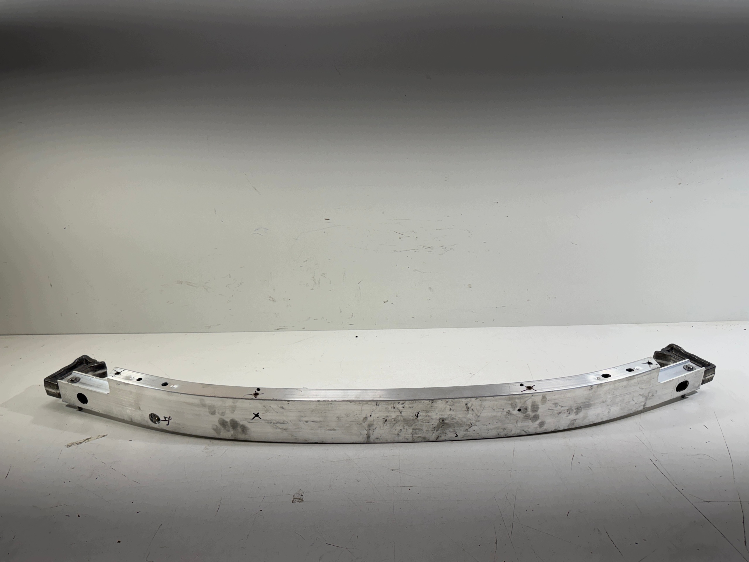 Front Bumper Beam Tesla Model Y Used image 2