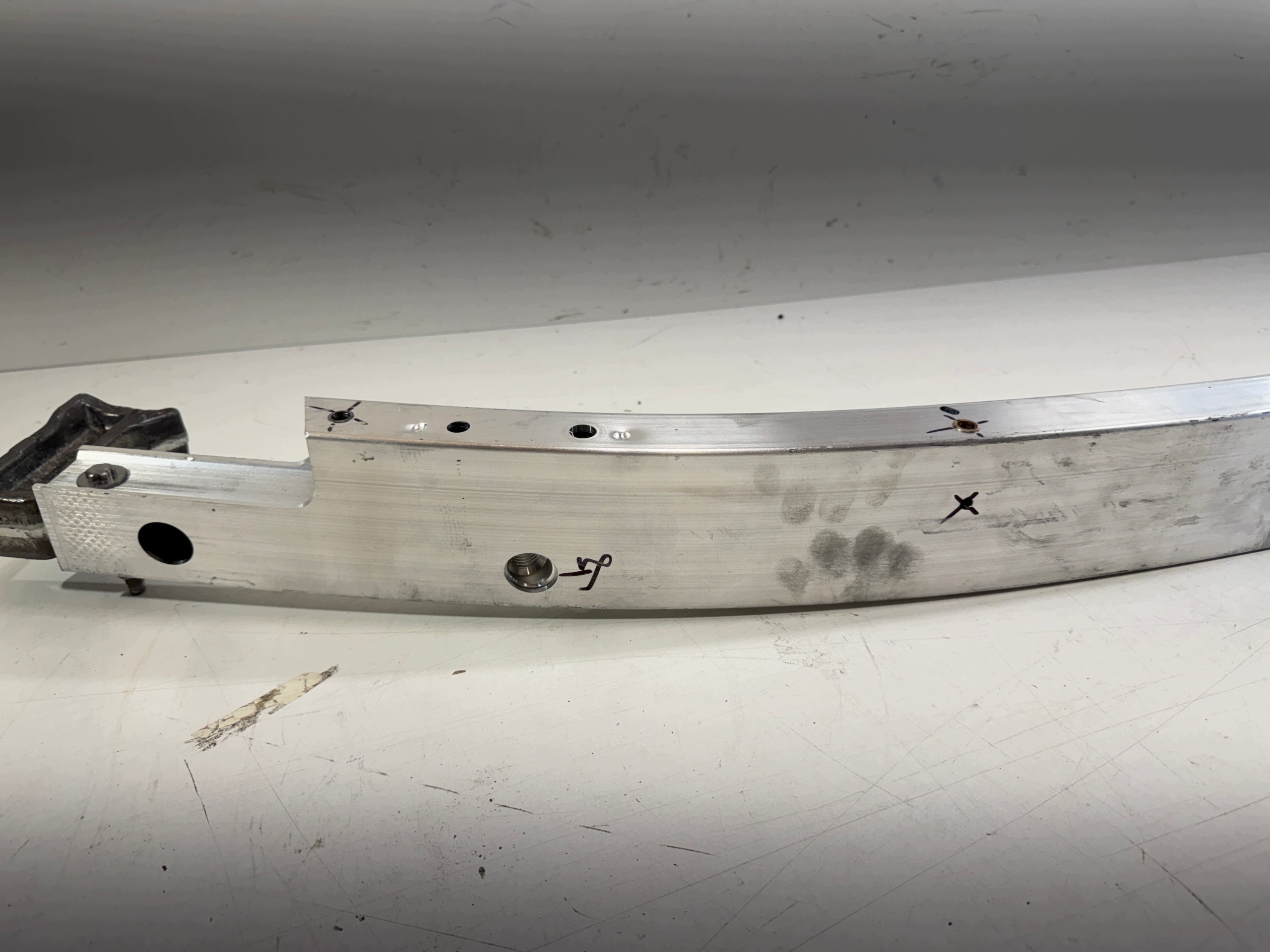 Front Bumper Beam Tesla Model Y Used image 3