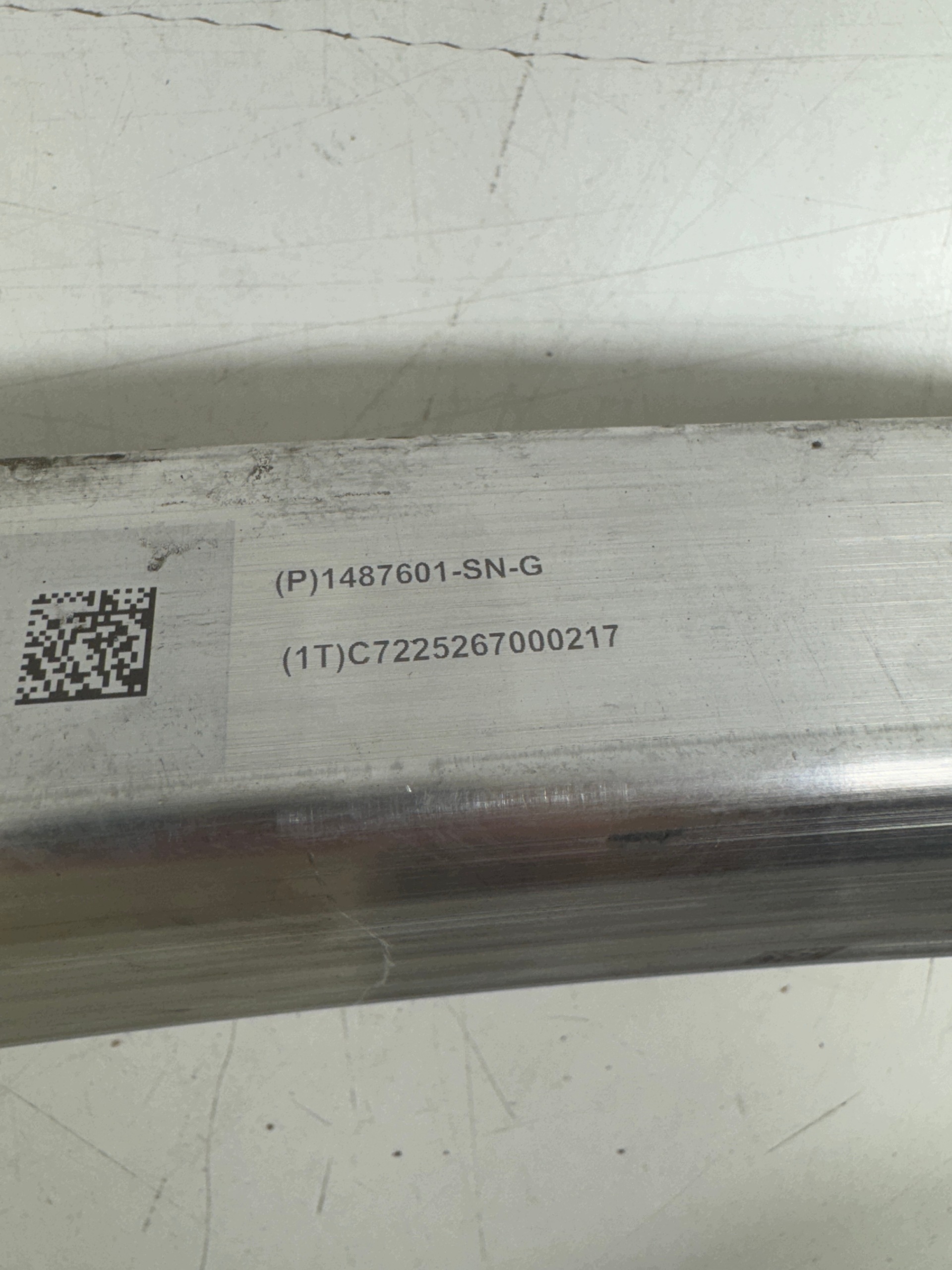 Front Bumper Beam Tesla Model Y Used image 10