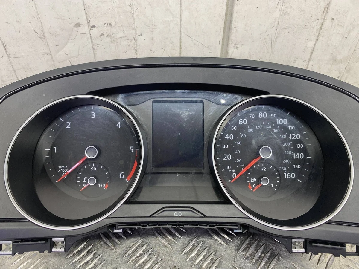 Teller VW Passat B8 2.0 UK 3G0920941 image 8