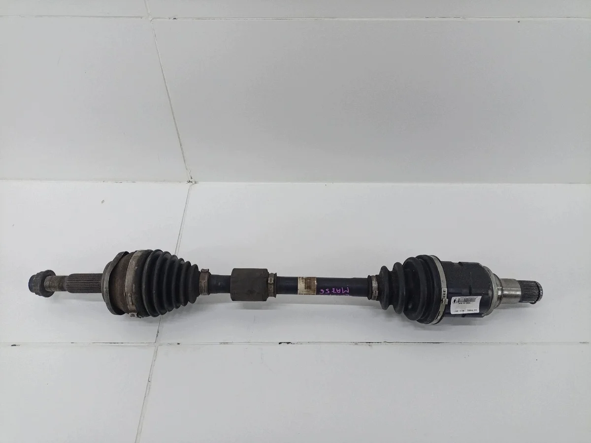 Palier delantero izquierdo Toyota Avensis 3