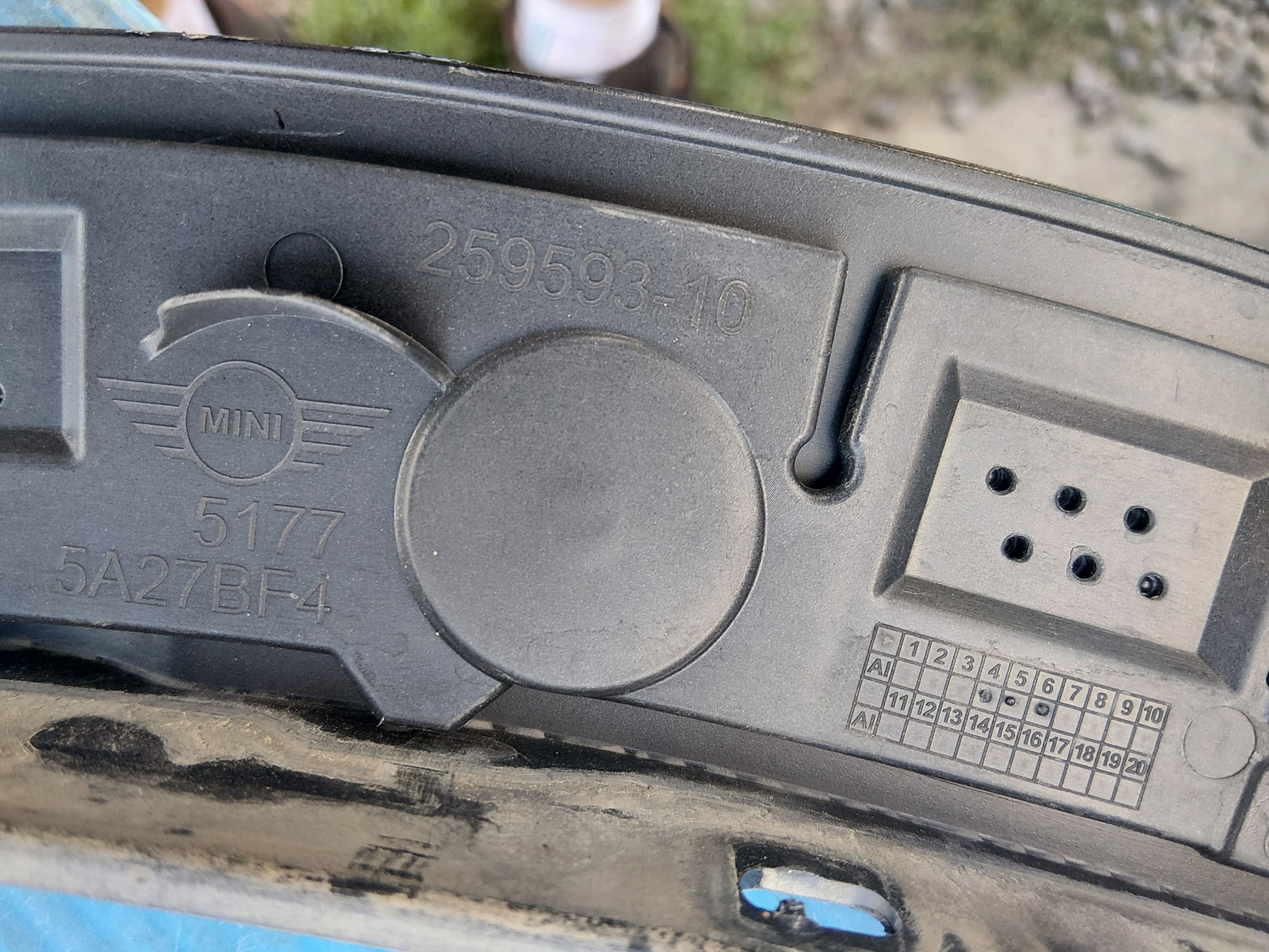 Mini Countryman U25 Listello parafango destro usato image 9