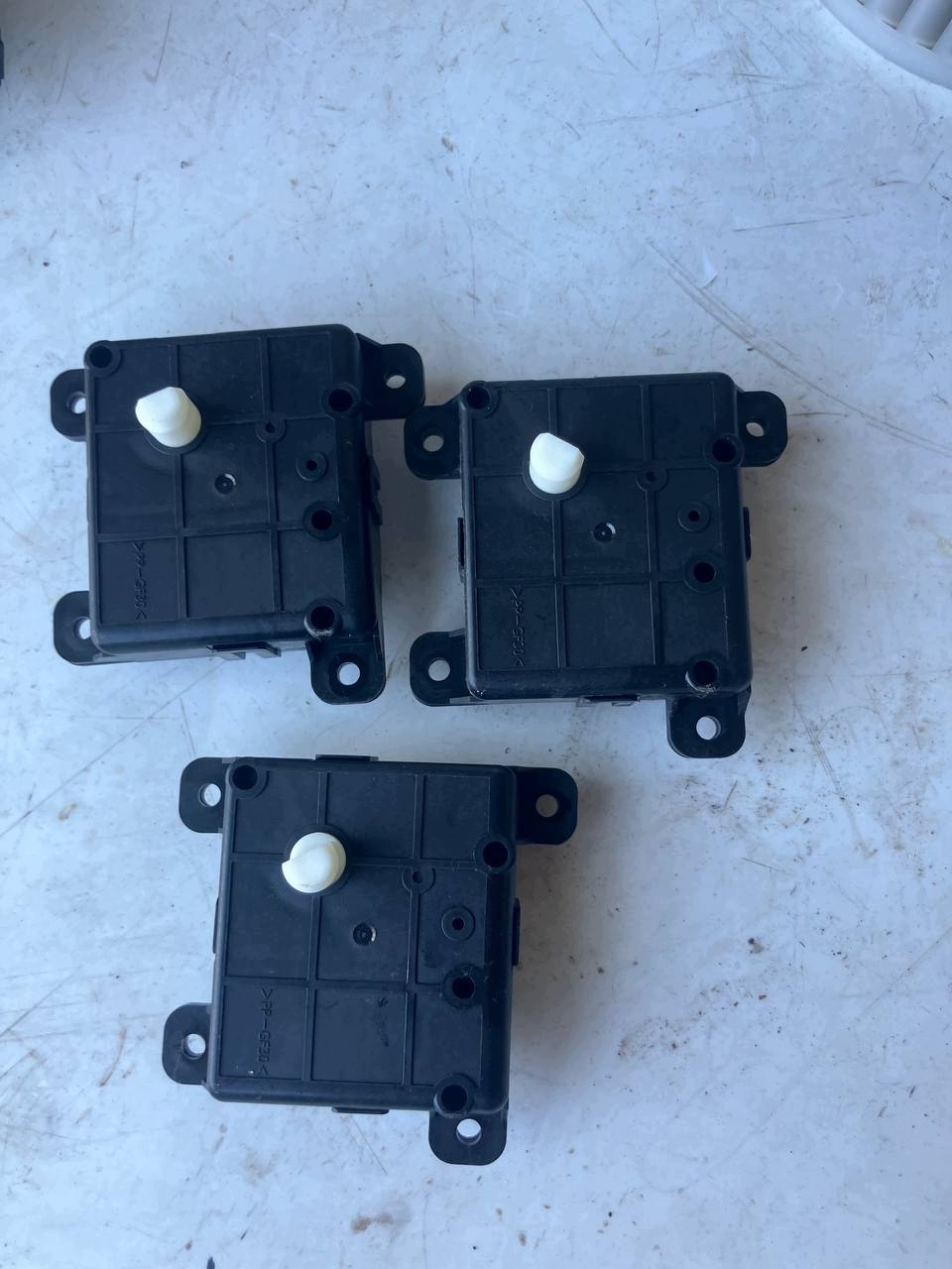 Motor Aquecedor Suzuki Swift MK8 CSA512T015 Usado image 3