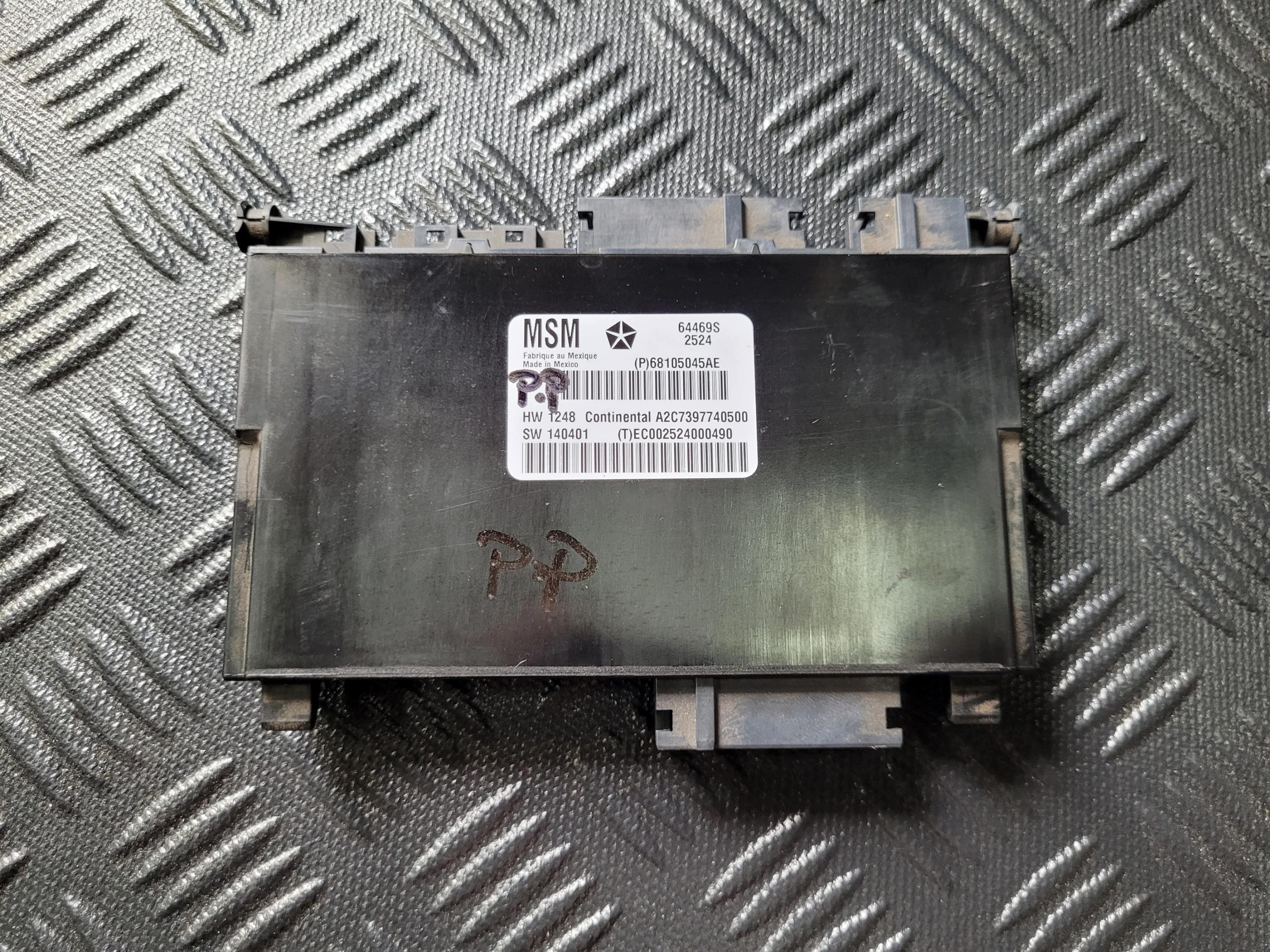 Module commande siège Jeep Cherokee KL 68105045AE image 2