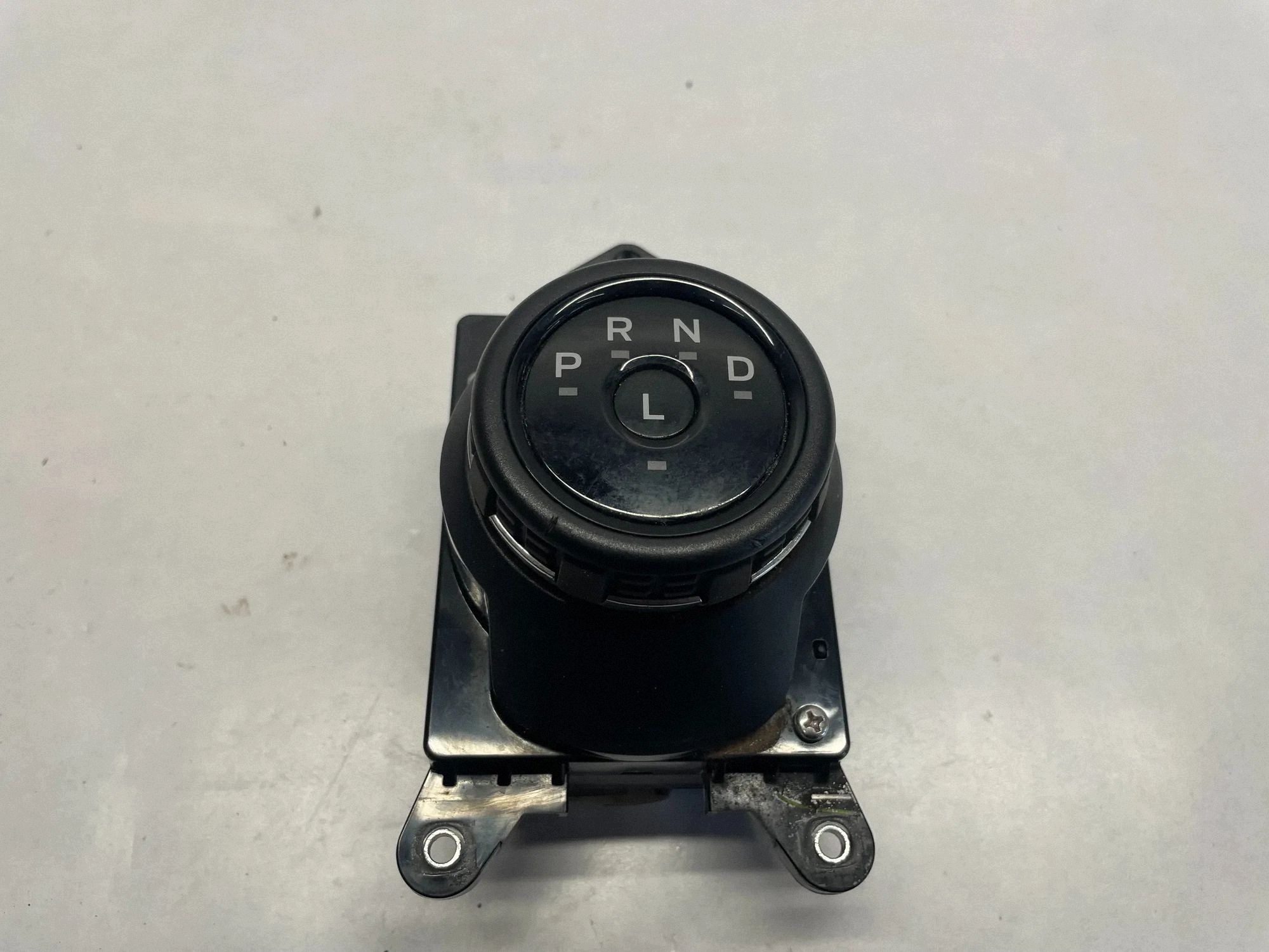 Pompa Ford Bronco PZ1P7P155EG Usata image 2